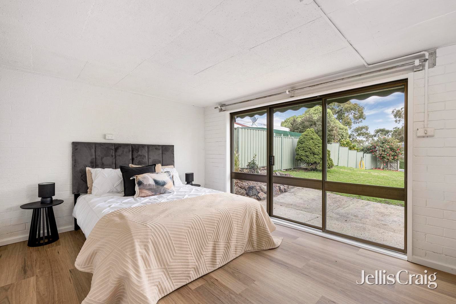 18 School Road, Seville image 8