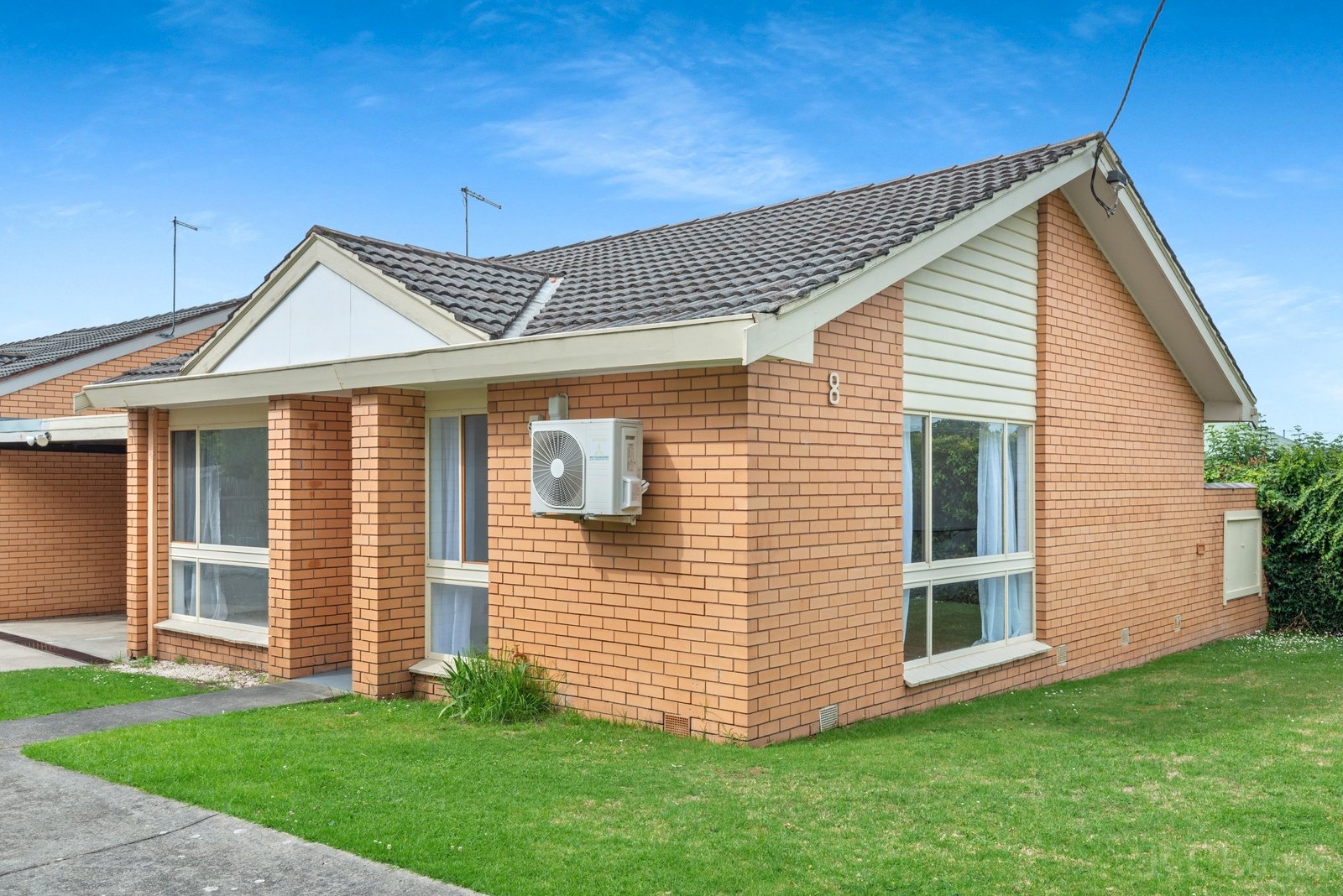Property Gallery - Main Image