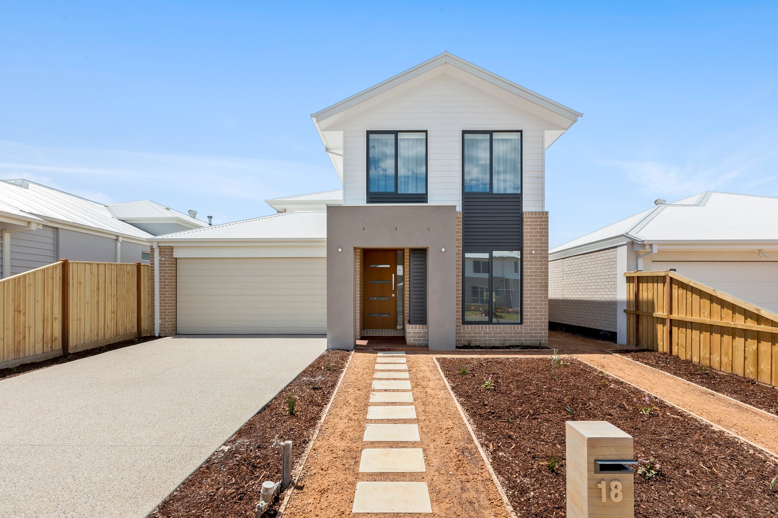Property Gallery - Main Image