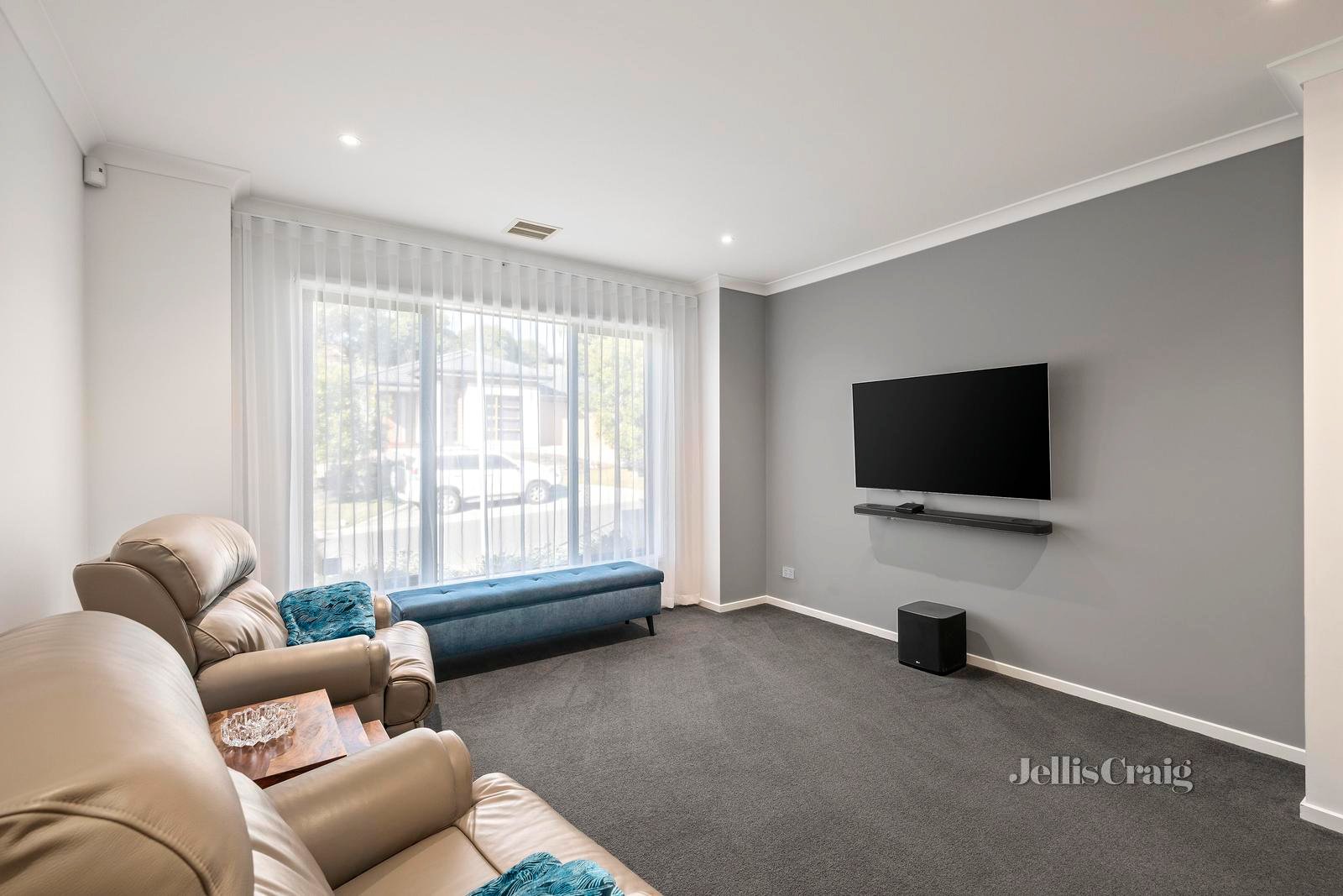 18 Sherwood Road, Chirnside Park image 4