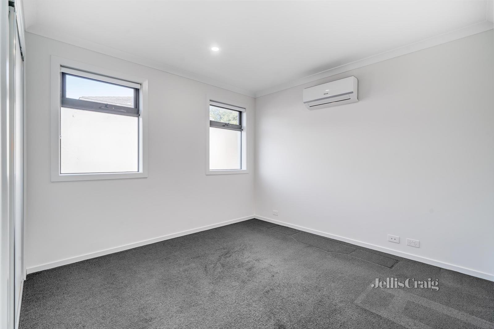 18 Simmons Court, Chirnside Park image 4