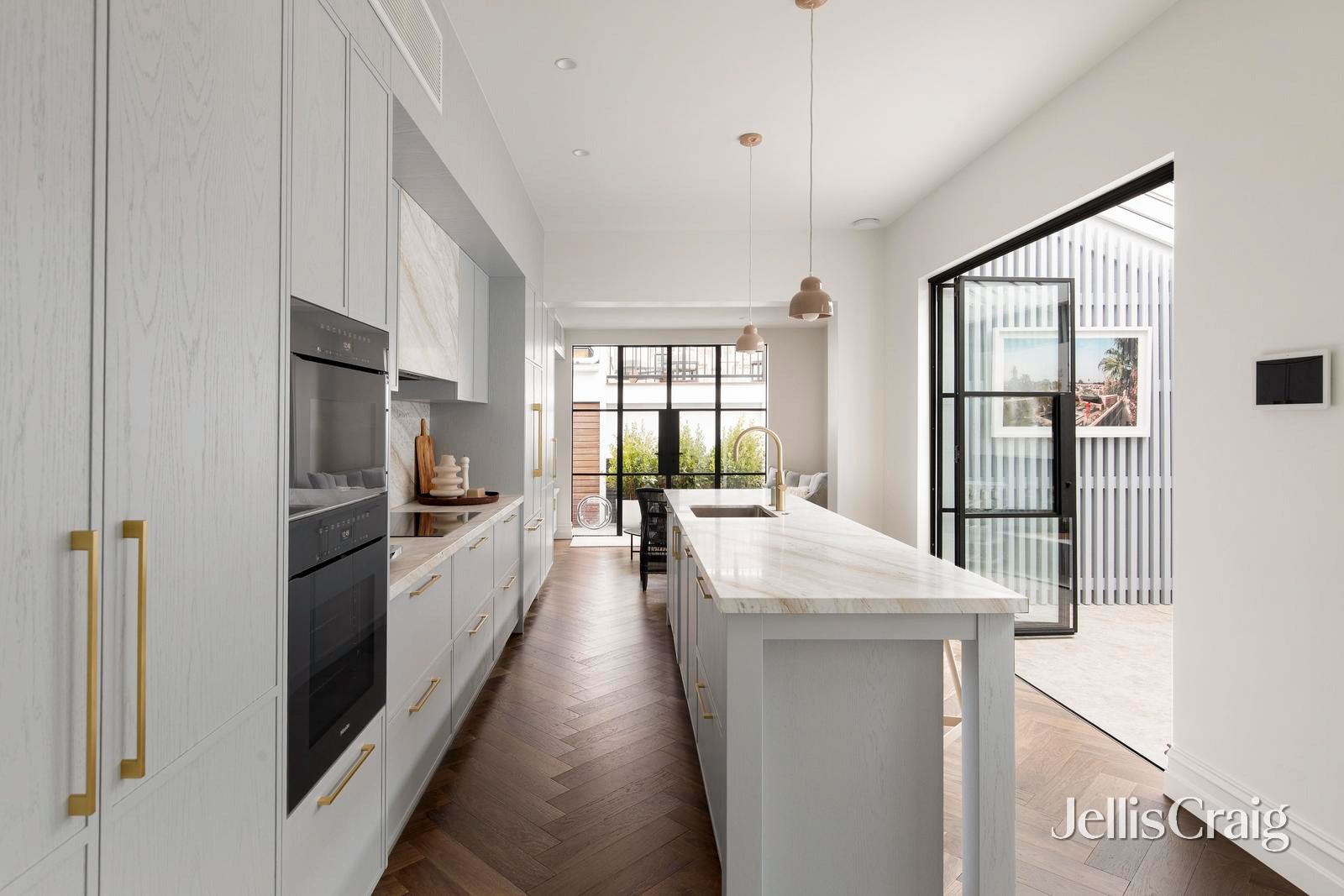 18 Simpson Street, East Melbourne image 9