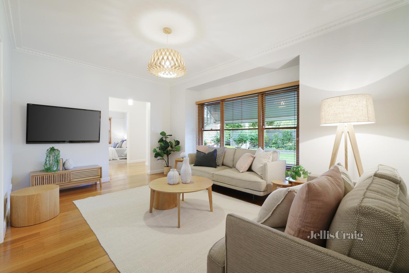 18 Simpson Street, Mitcham image 5