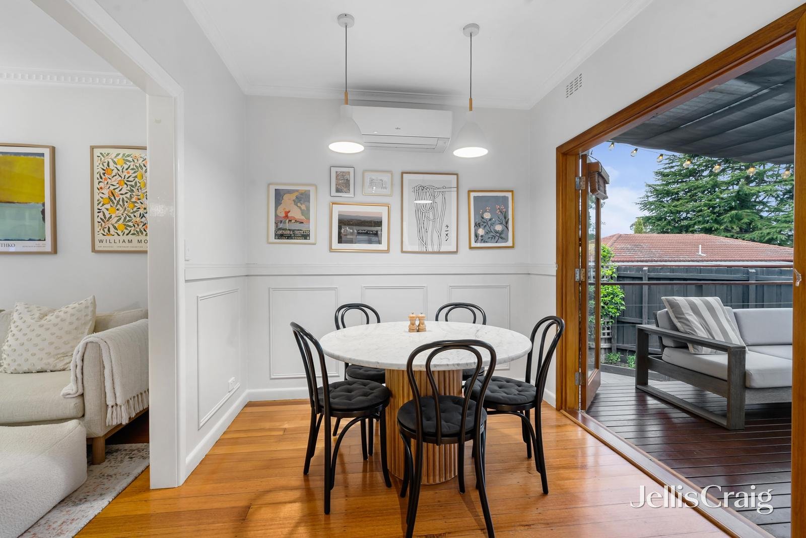 18 Simpson Street, Mitcham image 5