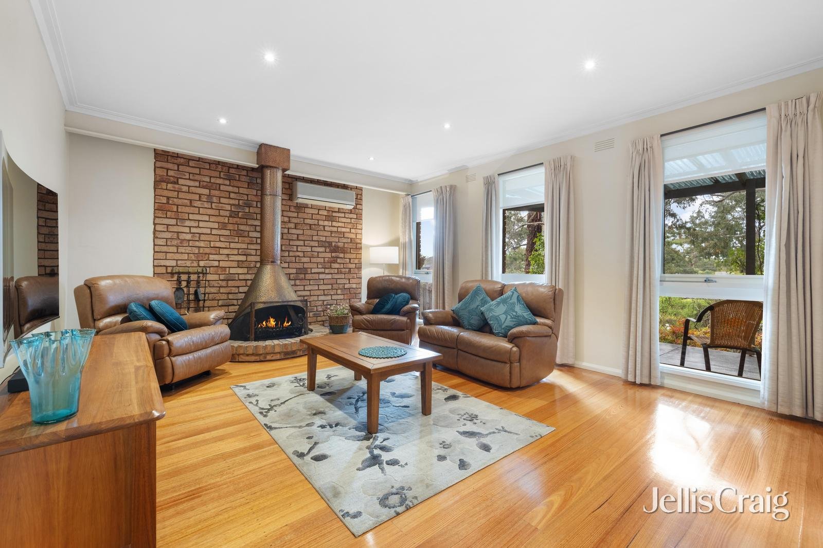18 Somerset Court, Blackburn&nbsp;South image 2