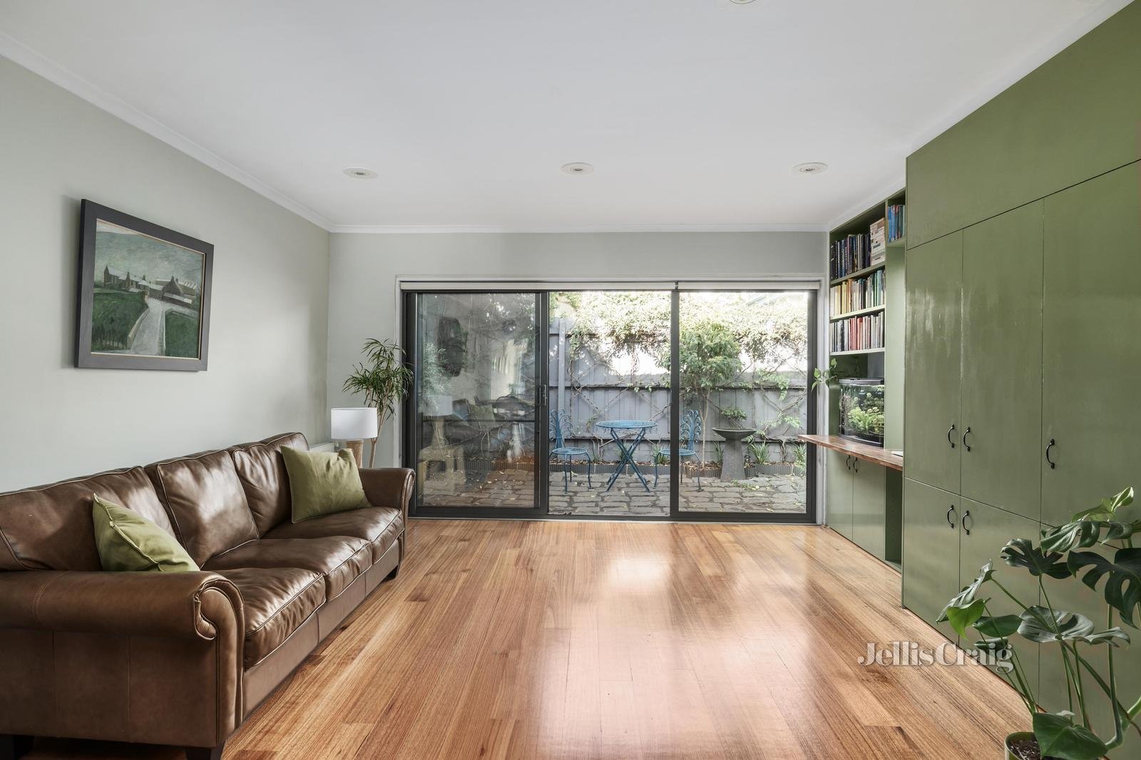 18 Spring Street, Prahran image 4