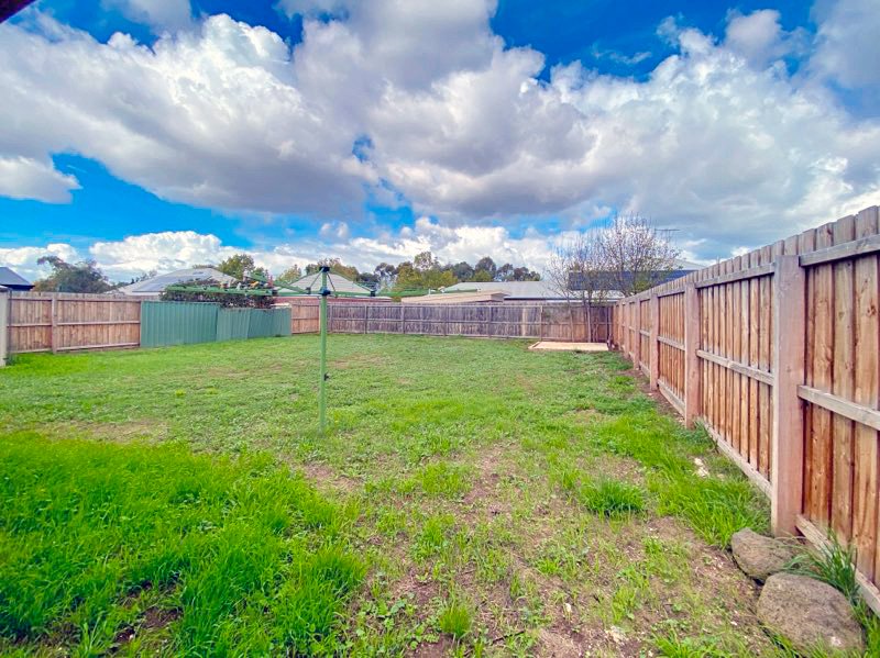 18 Stephenson Street, Lara image 8