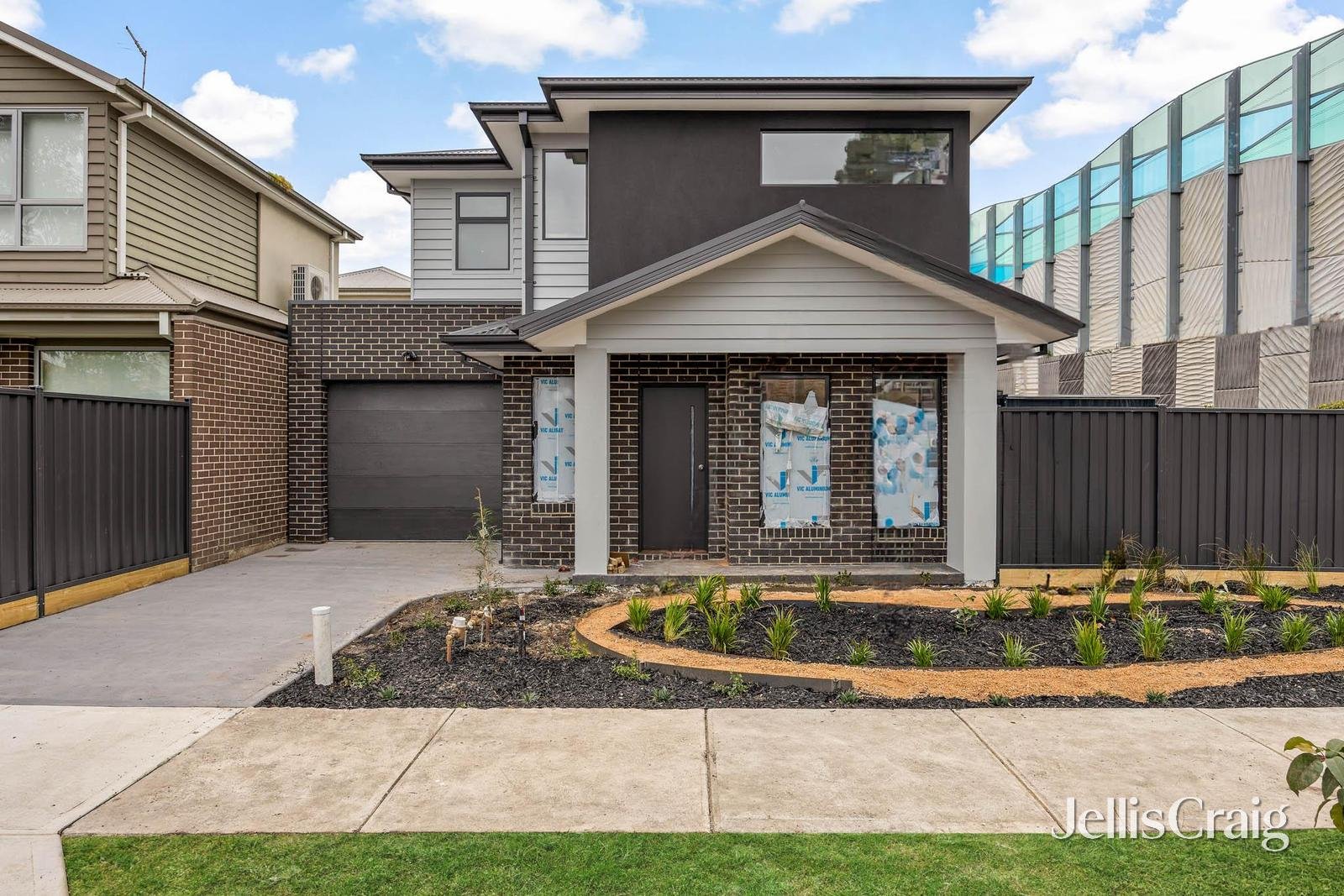 1/8 Strong Street, Spotswood image 1