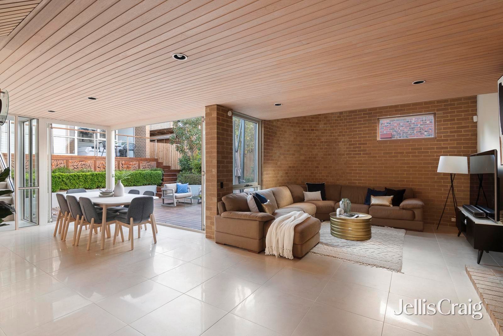 18 Summit Drive, Bulleen image 7