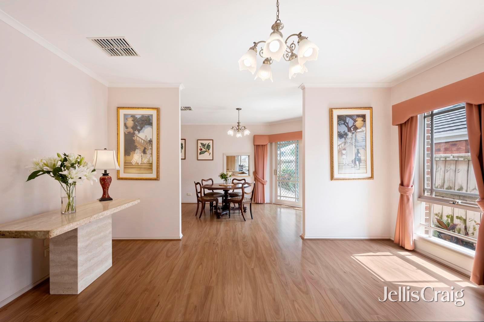 18 Sunnyridge Court, Chirnside Park image 7