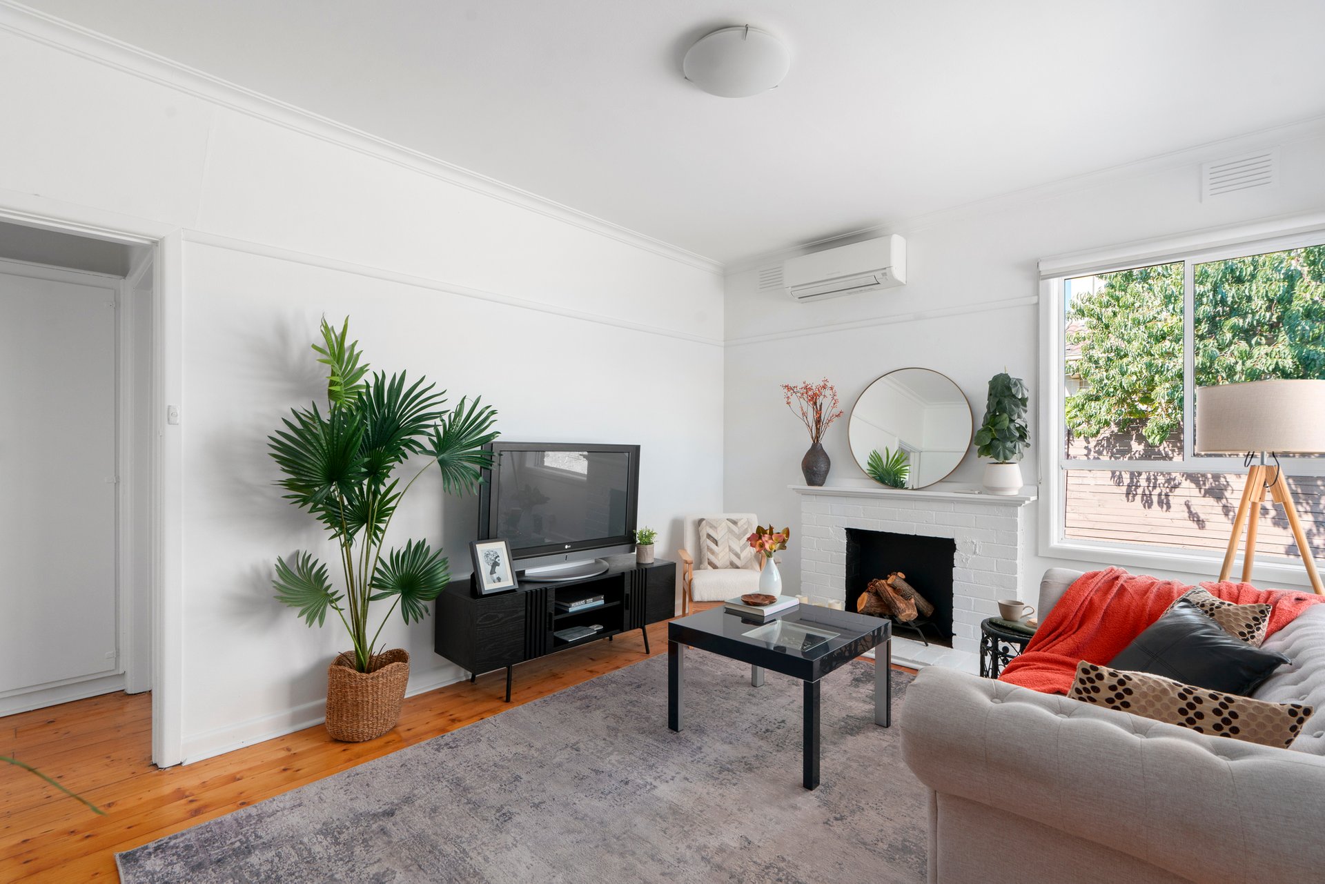 Property Gallery Thumbnail 4