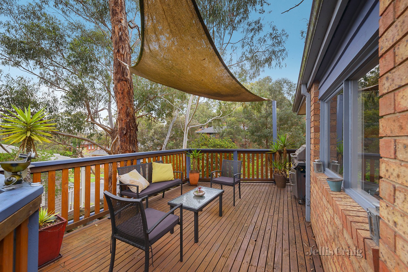 18 Tamboon Drive, Greensborough image 9