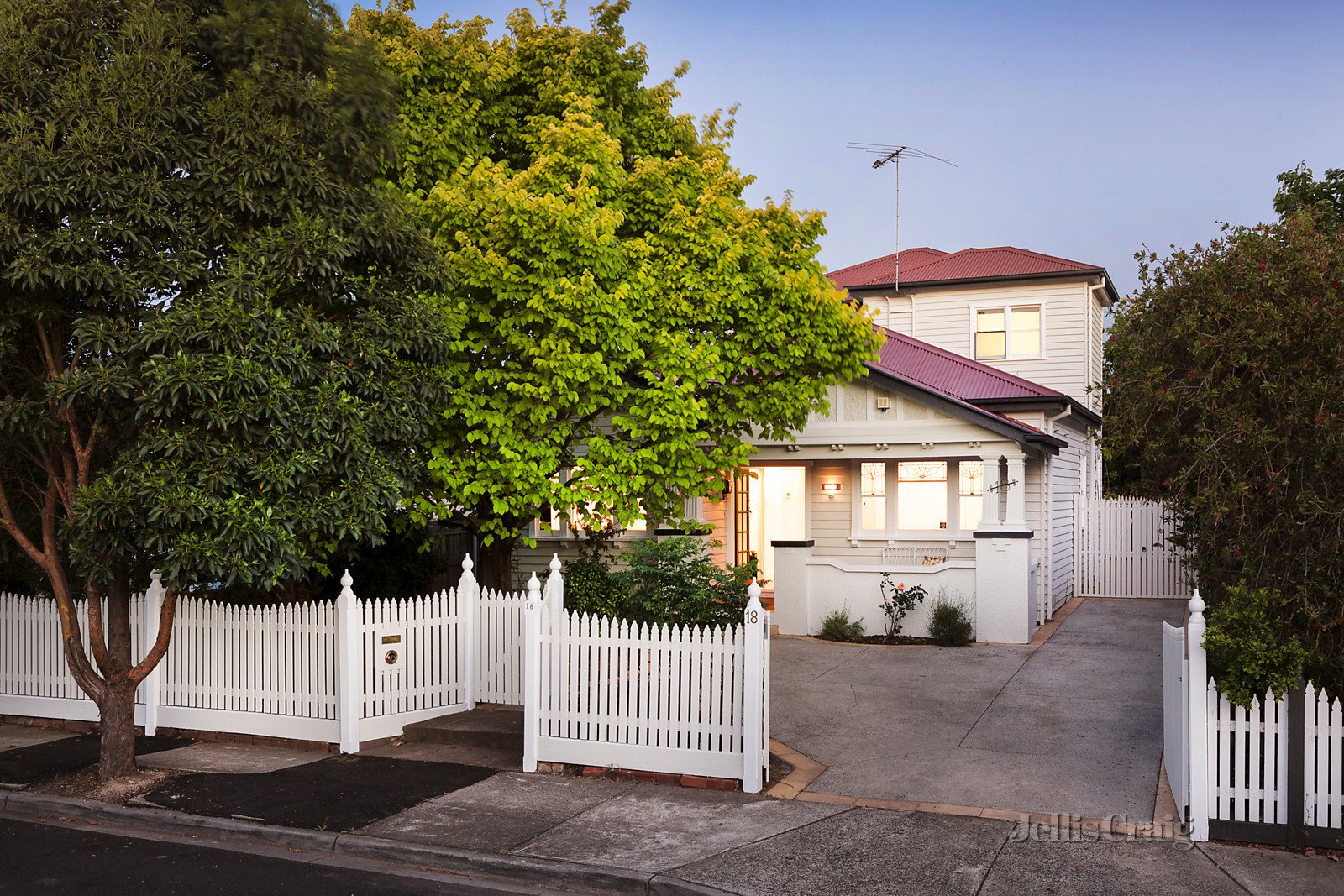 18 Thames Street, Northcote image 11