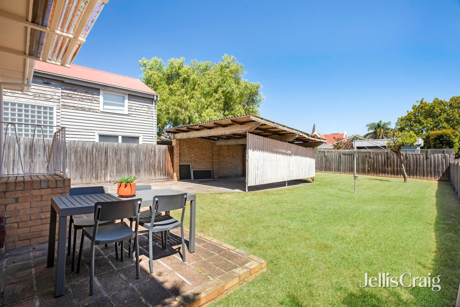 18 Thomas Street, Hampton image 10