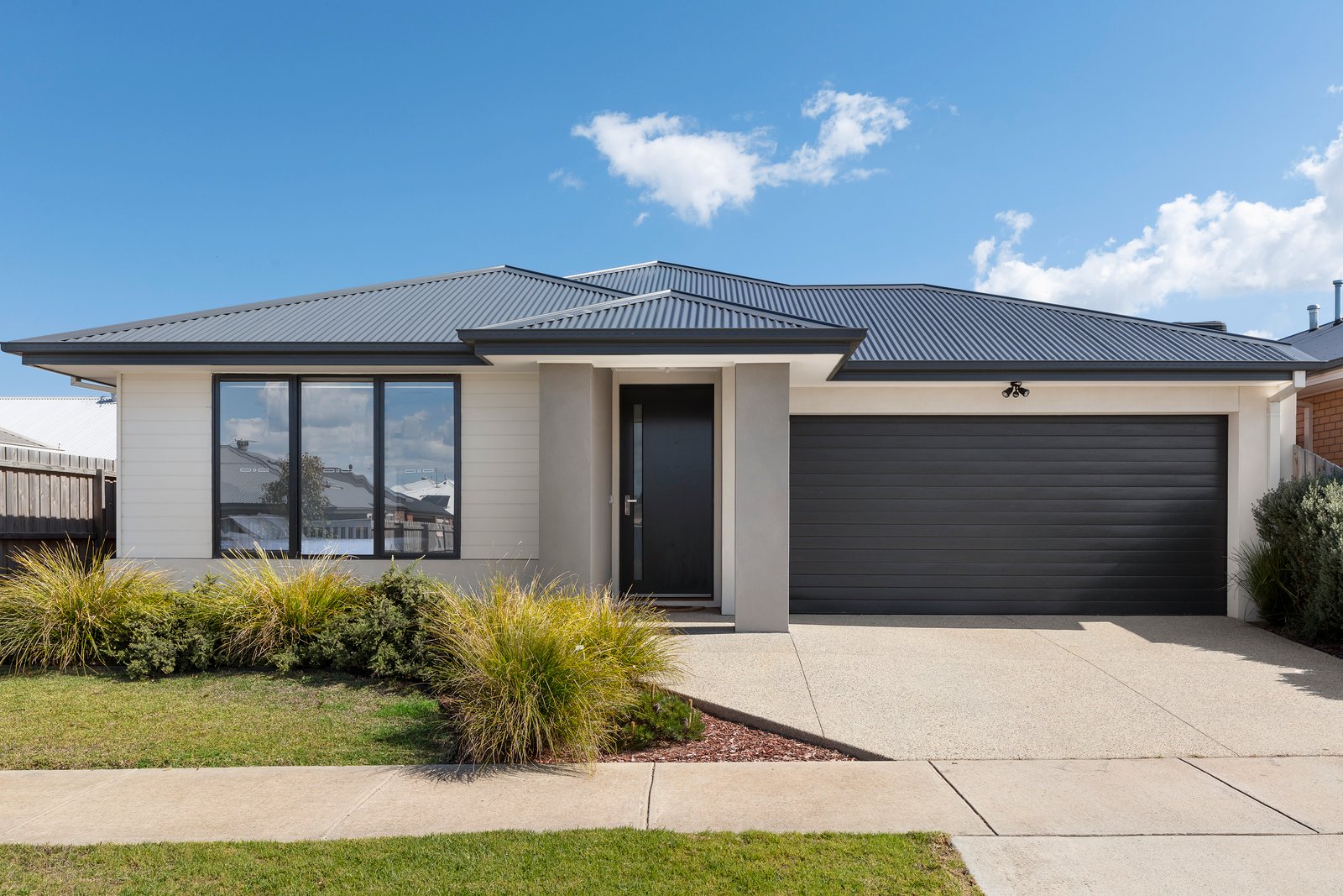 Property Gallery - Main Image