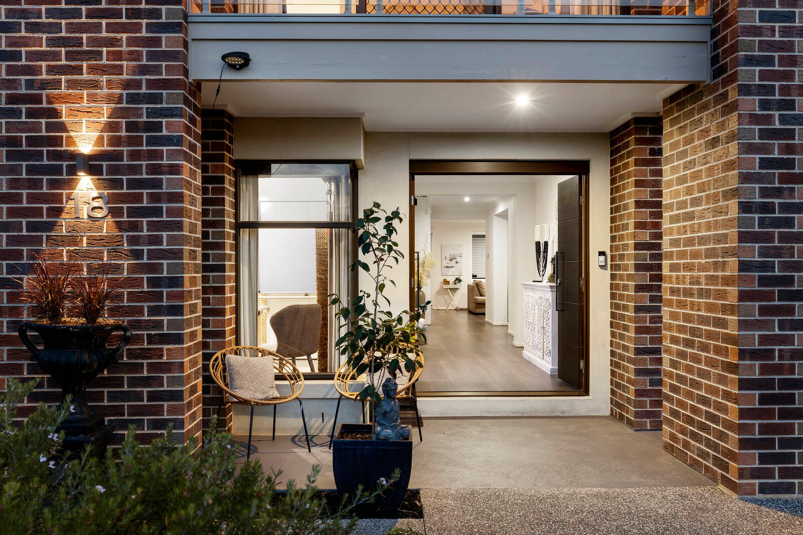 Property Gallery Thumbnail 3