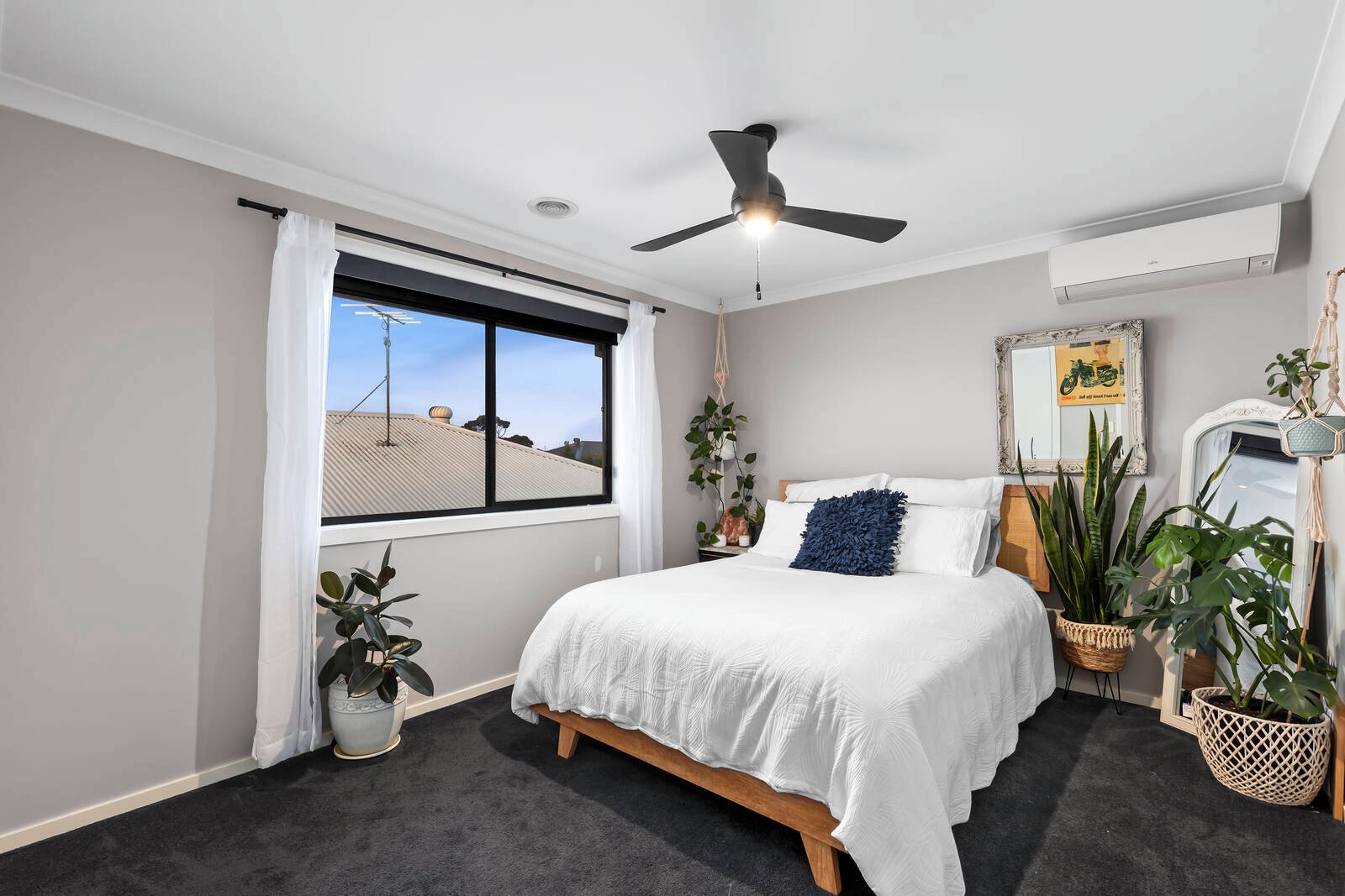 Property Gallery Thumbnail 12