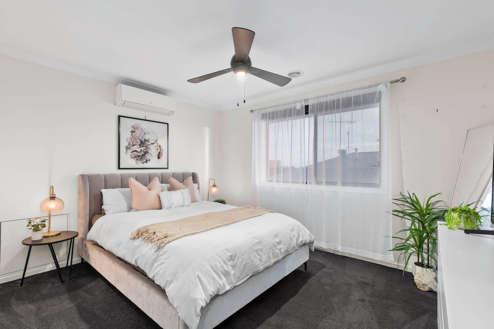 Property Gallery Thumbnail 14