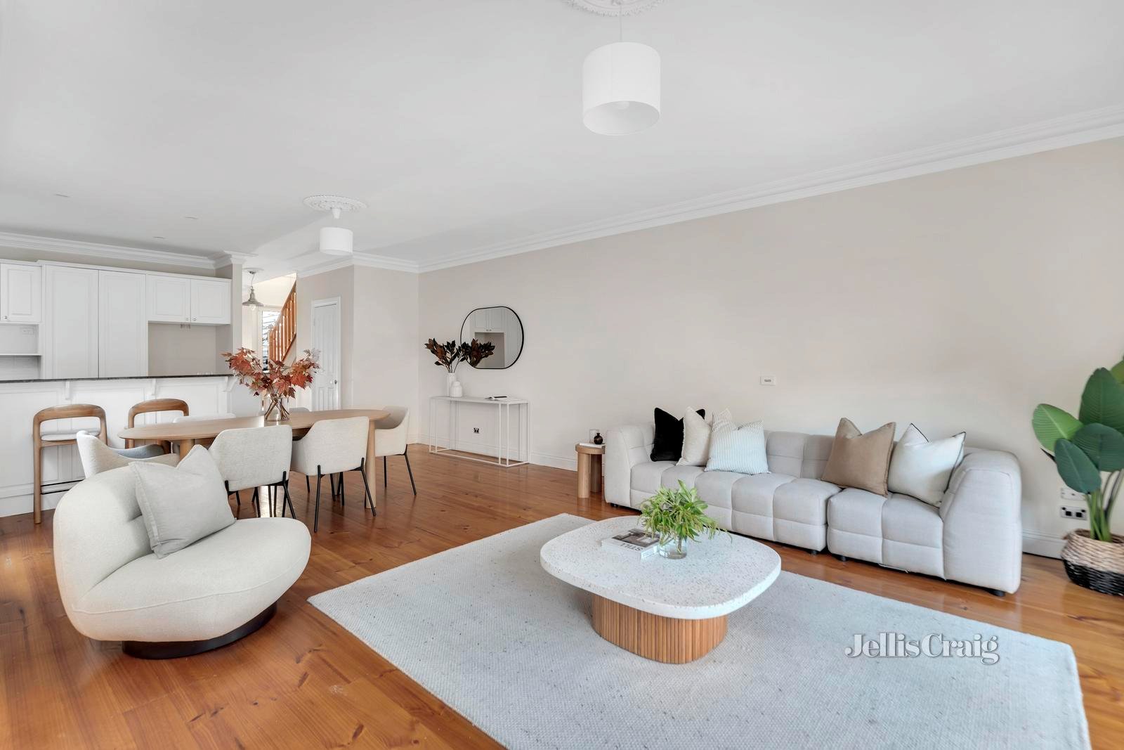 18 Trafford Street, Brunswick image 2