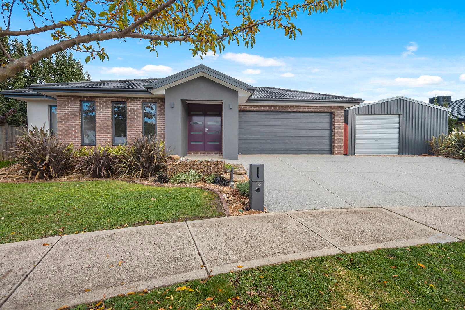Property Gallery - Main Image