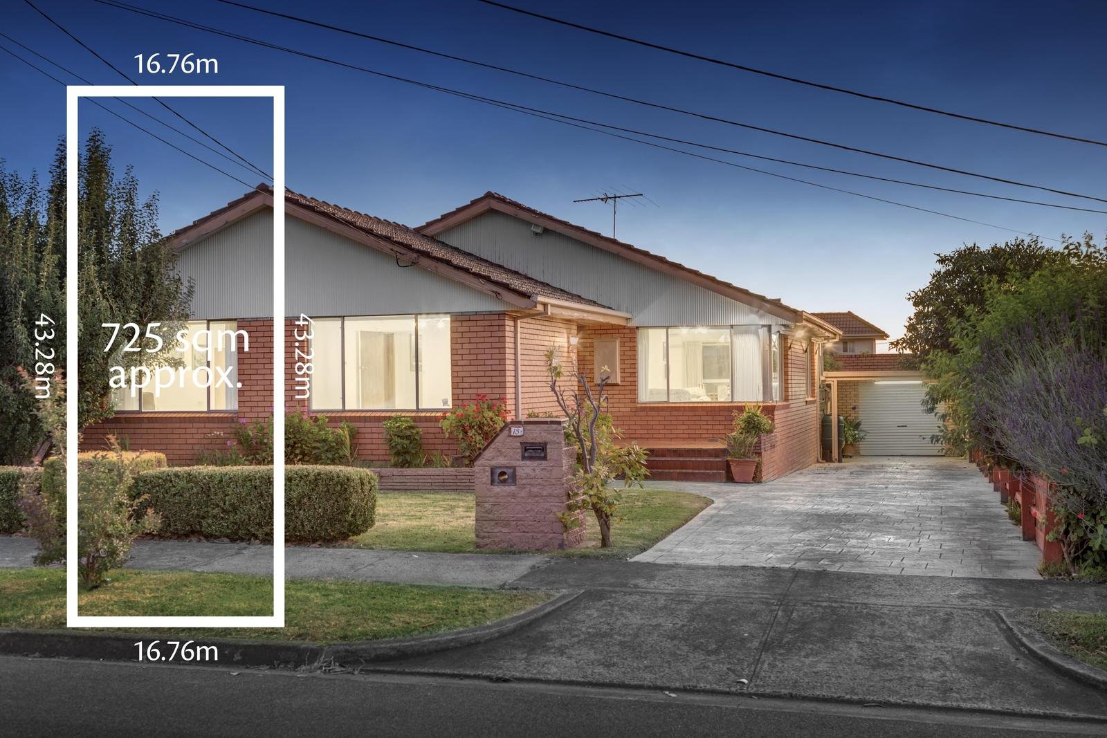 18 Tristania Street, Doncaster East image 1