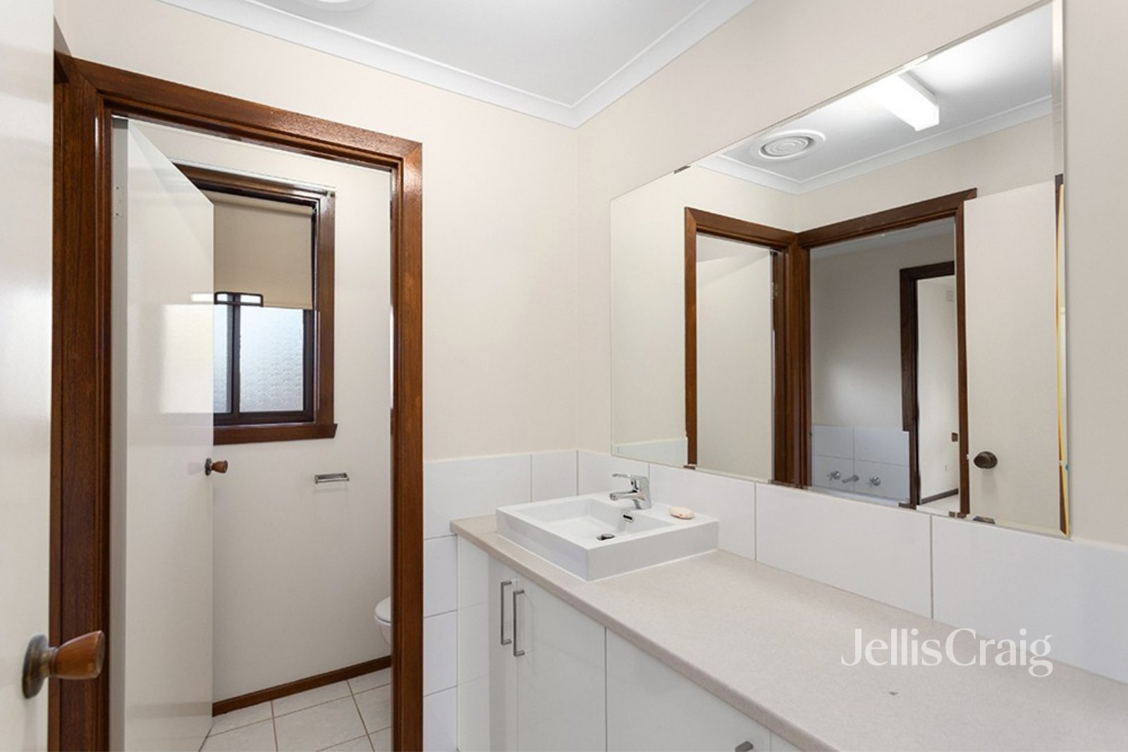 1/8 Turner St, Briar&nbsp;Hill image 5