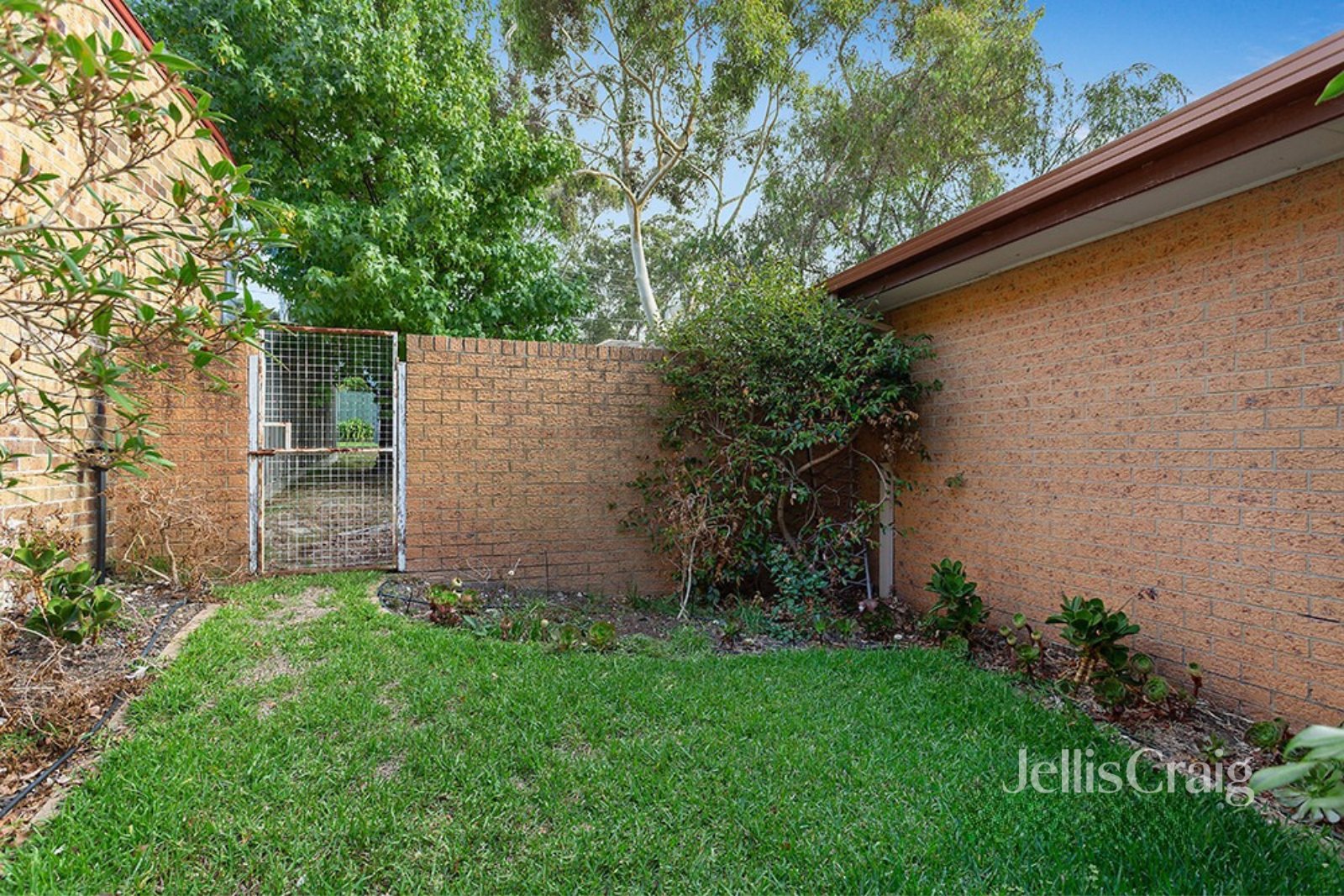 1/8 Turner St, Briar&nbsp;Hill image 7