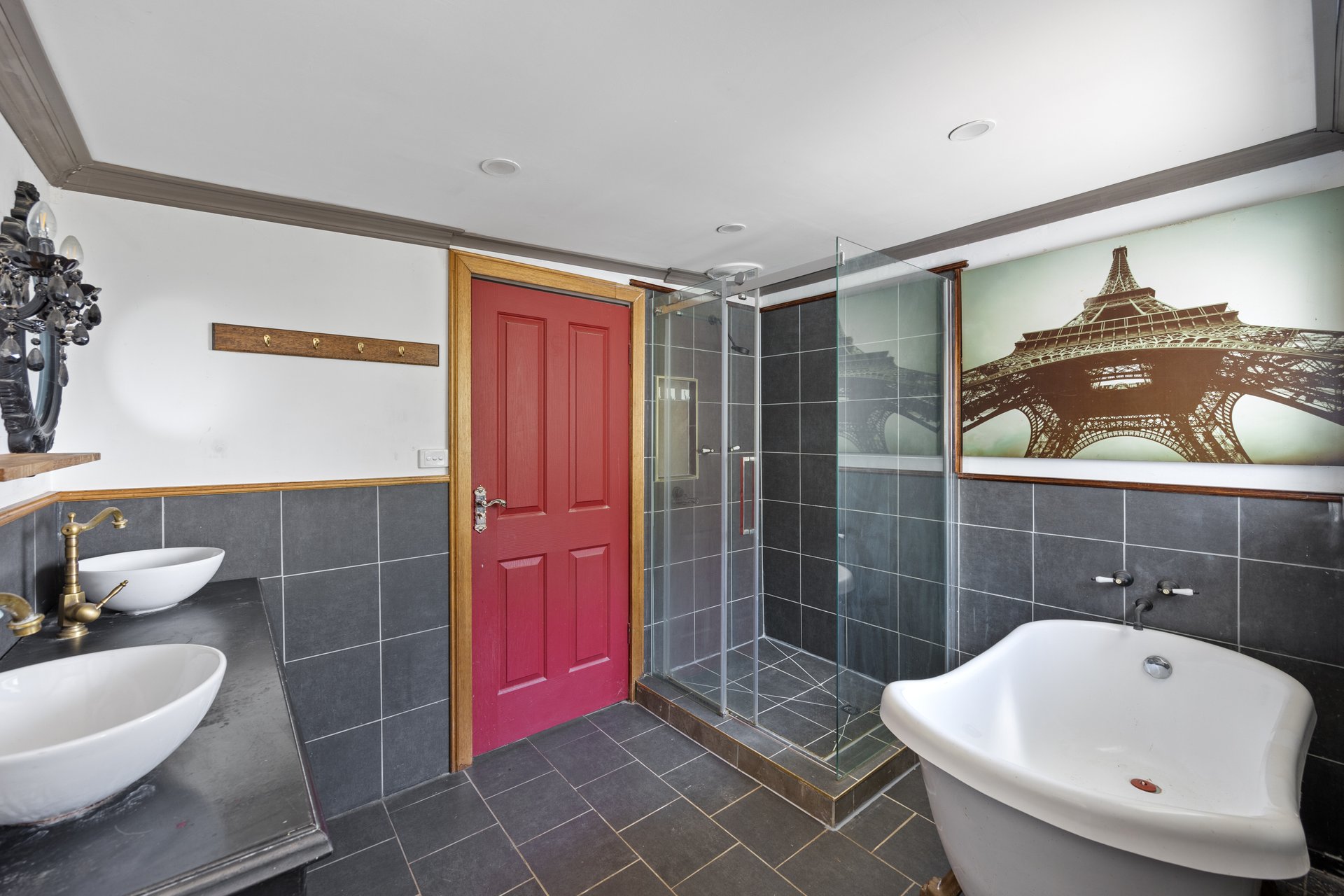 Property Gallery Thumbnail 7