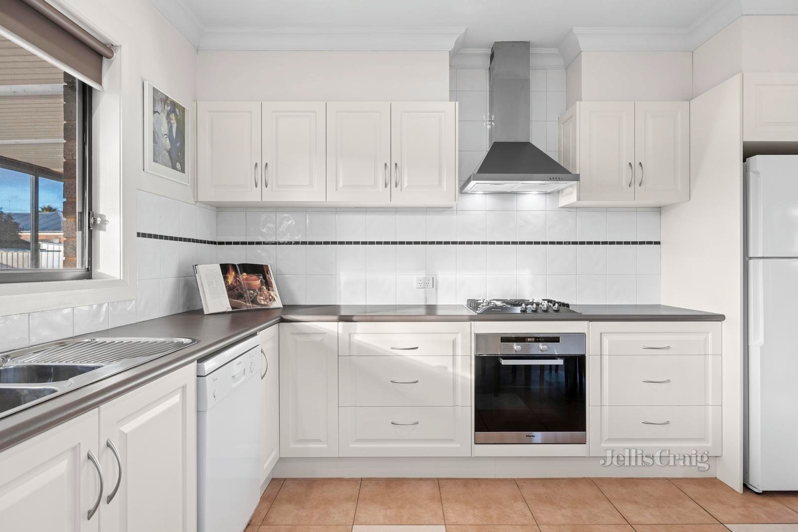 18 Victoria Street, Kyneton image 5