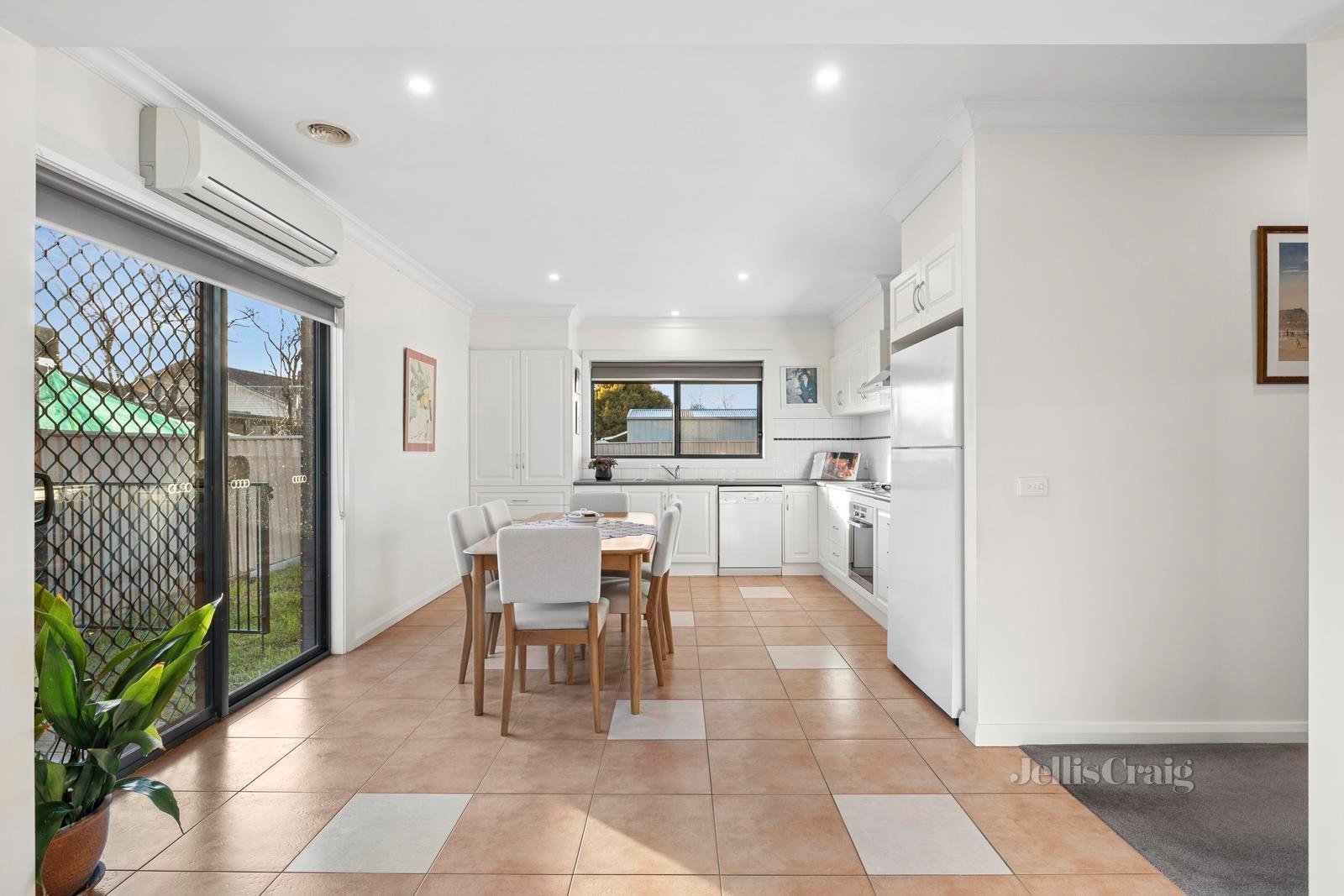 18 Victoria Street, Kyneton image 7