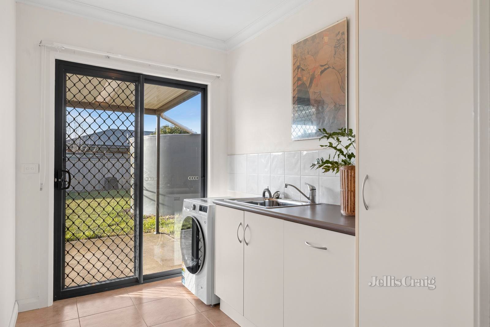 18 Victoria Street, Kyneton image 12