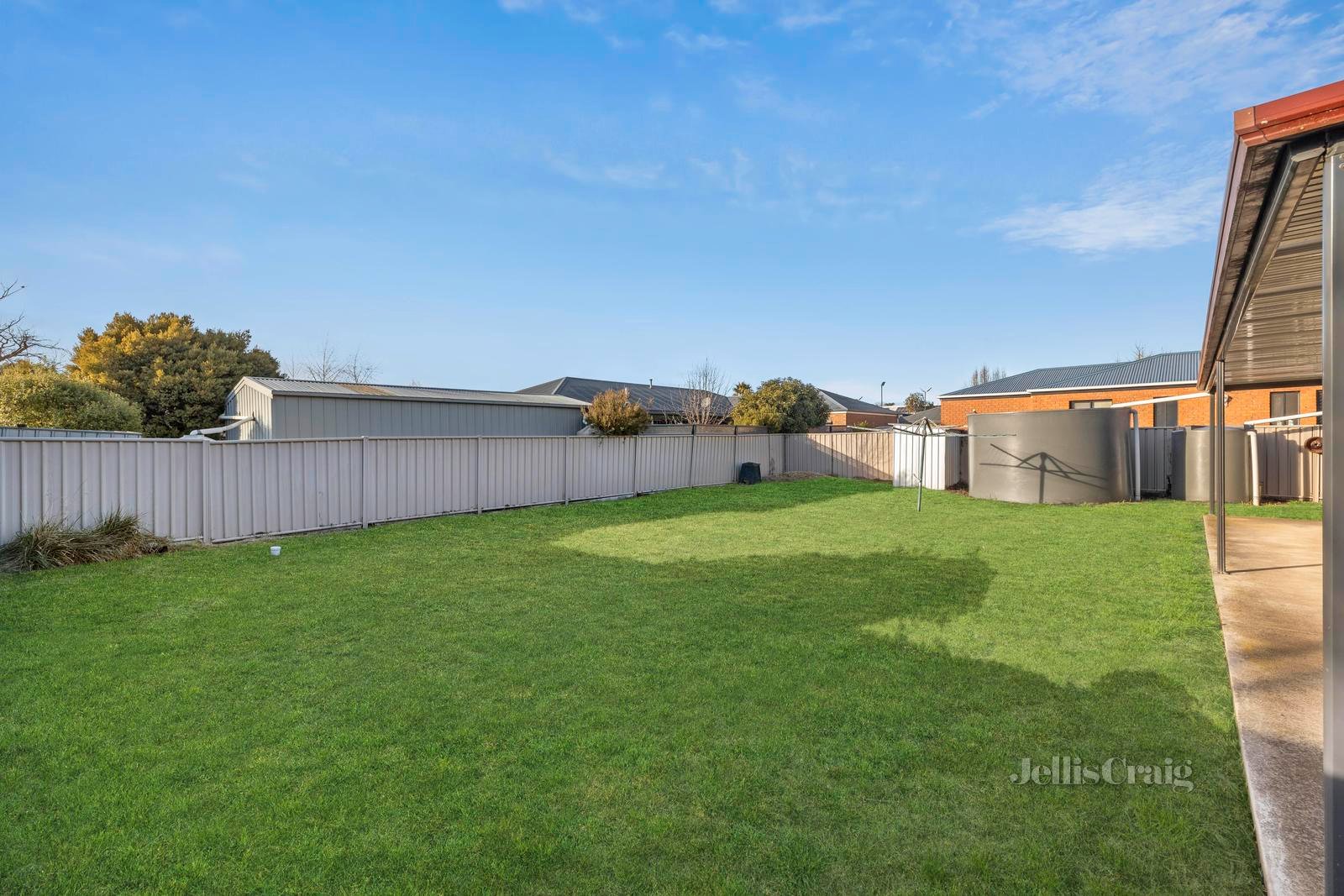 18 Victoria Street, Kyneton image 14