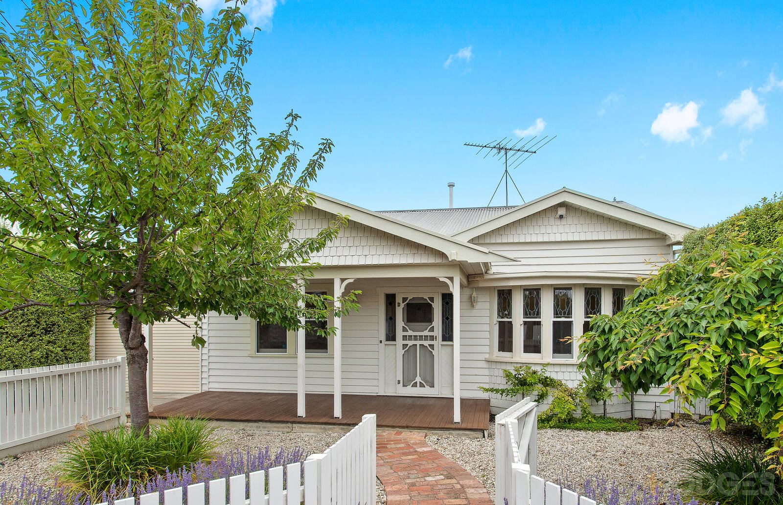 18 Walker Street Rippleside