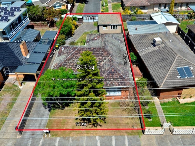 18 Watsons Road, Newcomb image 2