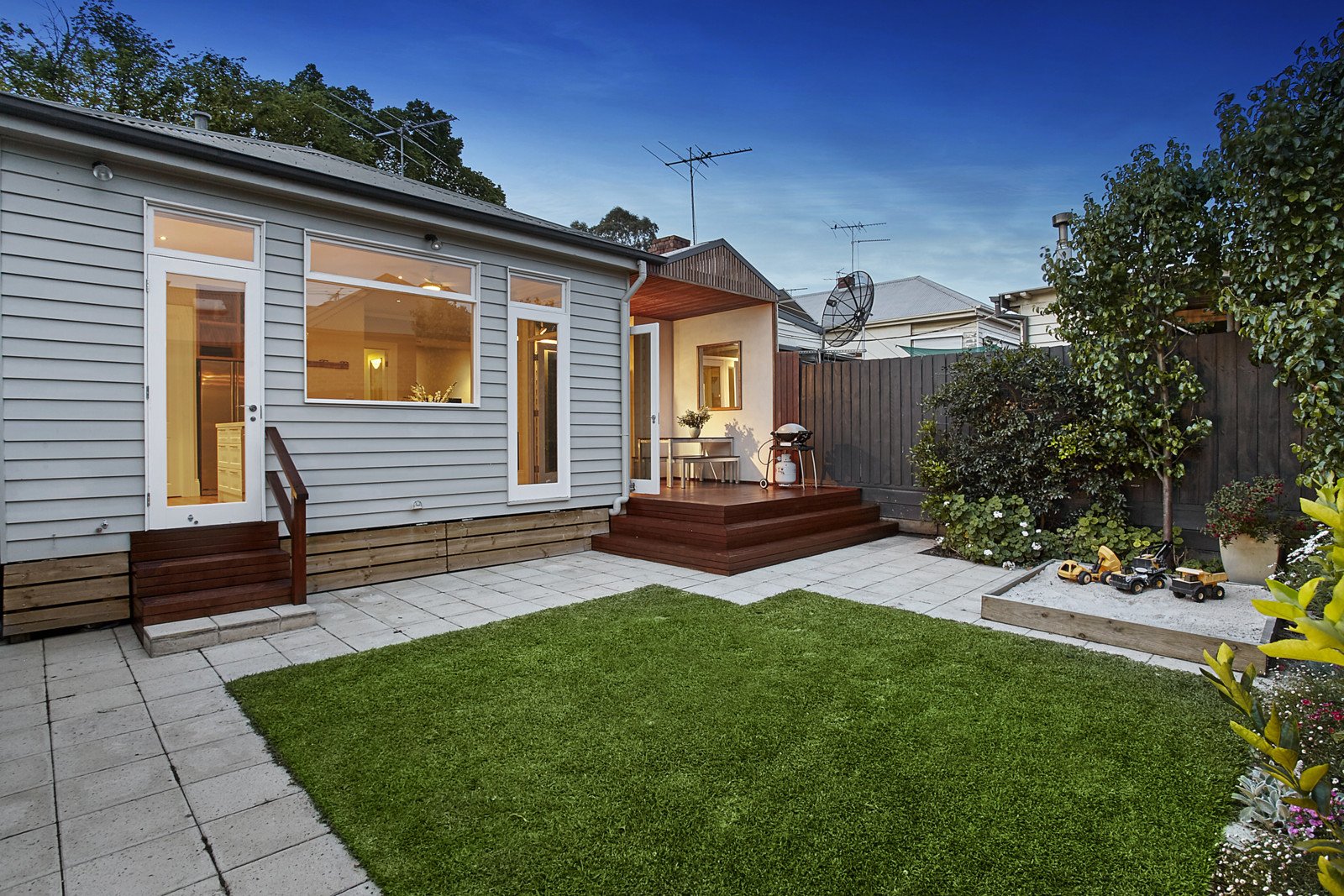 18 Wellington Street, Flemington image 9