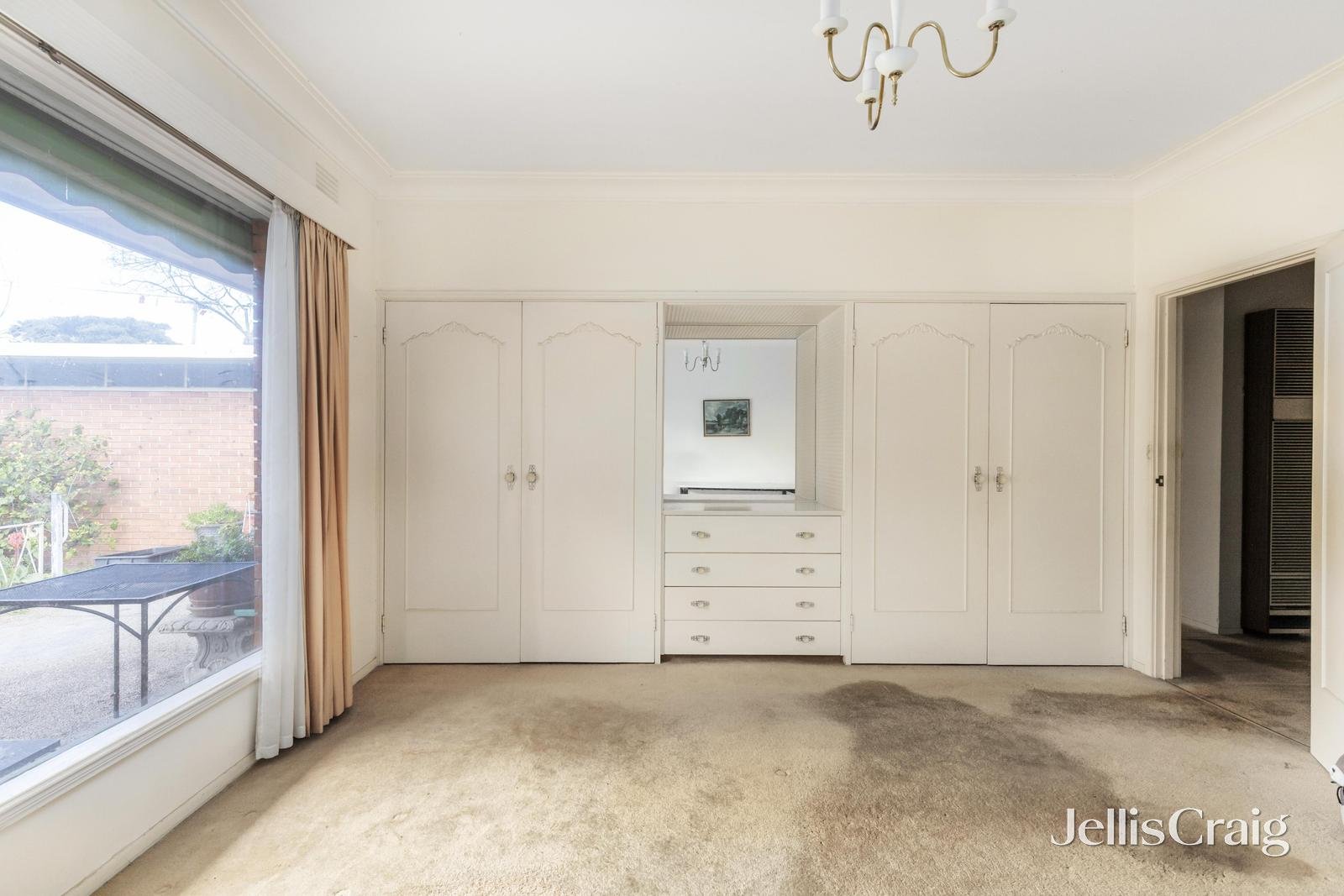 18 Wild Life Parade, Balwyn North image 6
