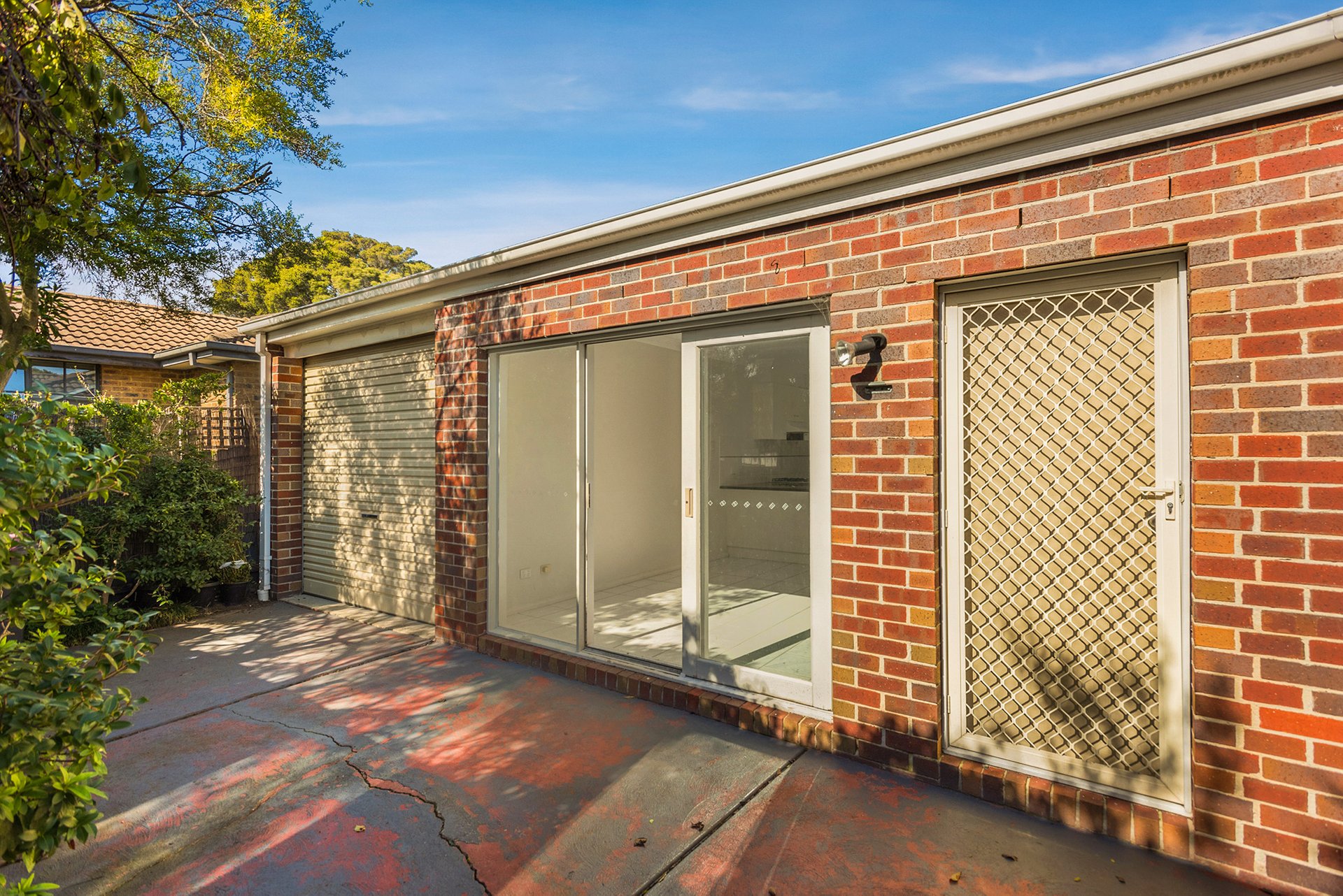 Property Gallery Thumbnail 6