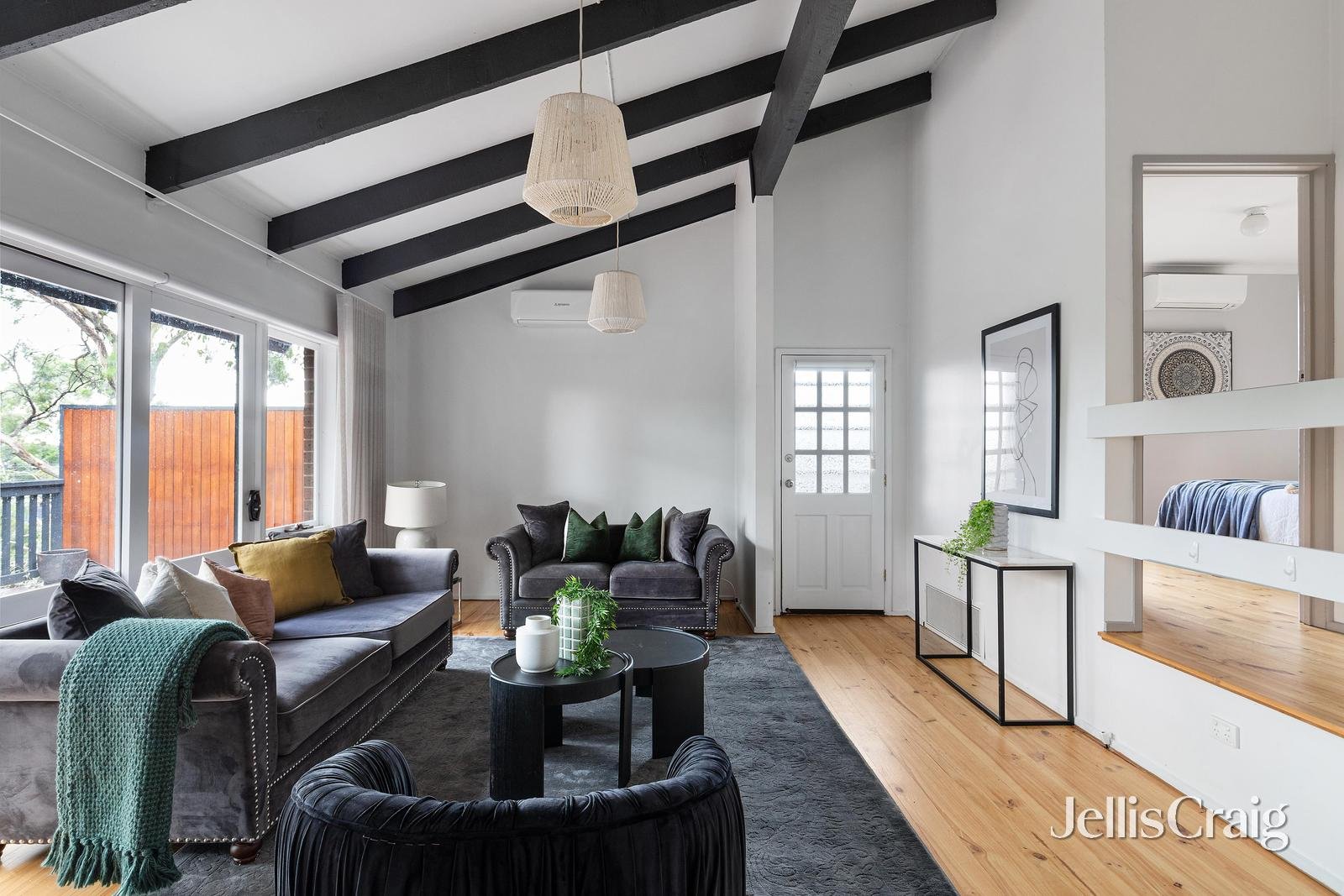 18 Yangoora Place, Greensborough image 3