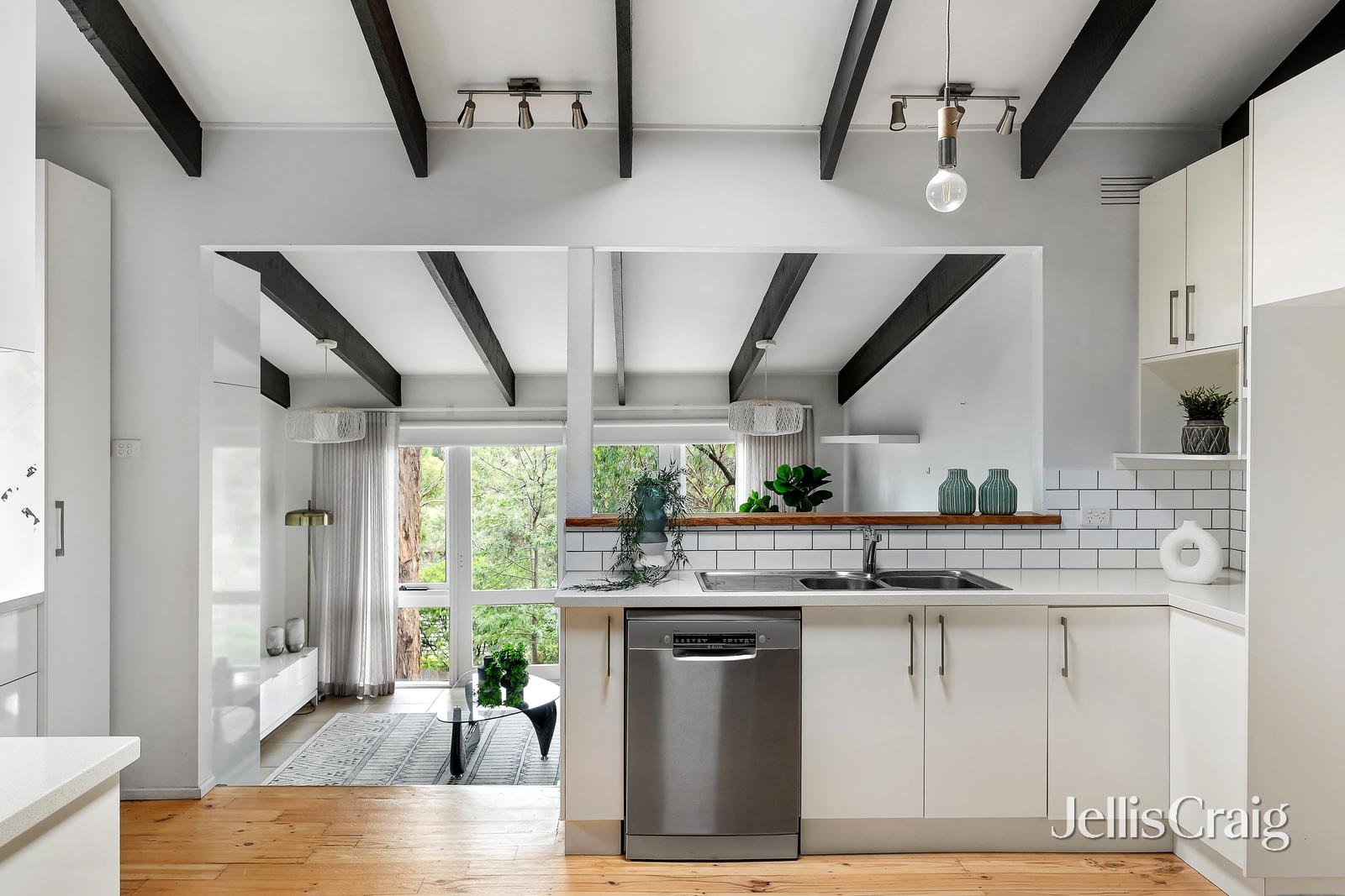 18 Yangoora Place, Greensborough image 9