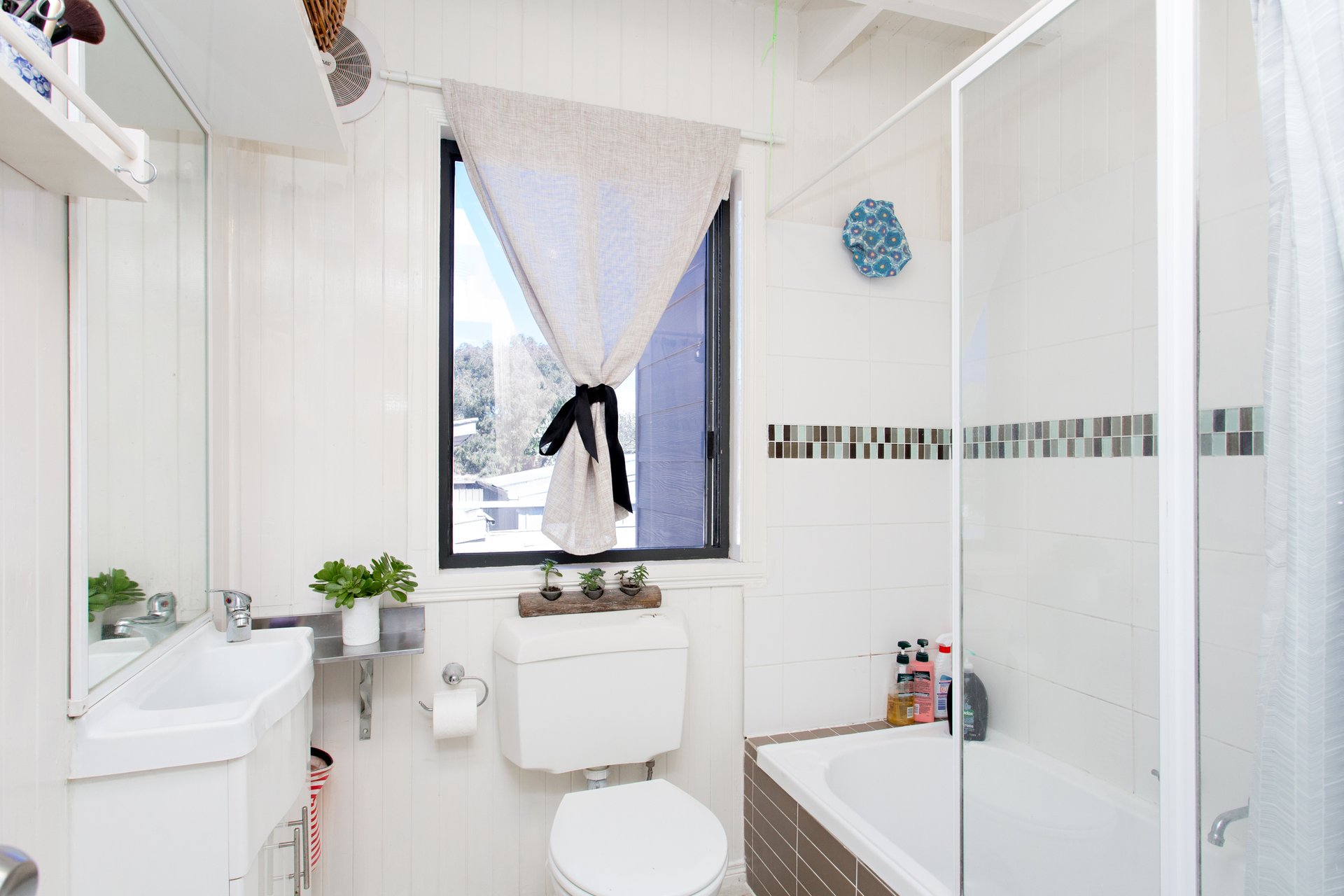 18 York Street, Golden Point image 6