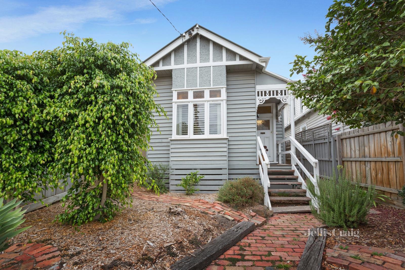 18 Young Street, Glen Iris image 1