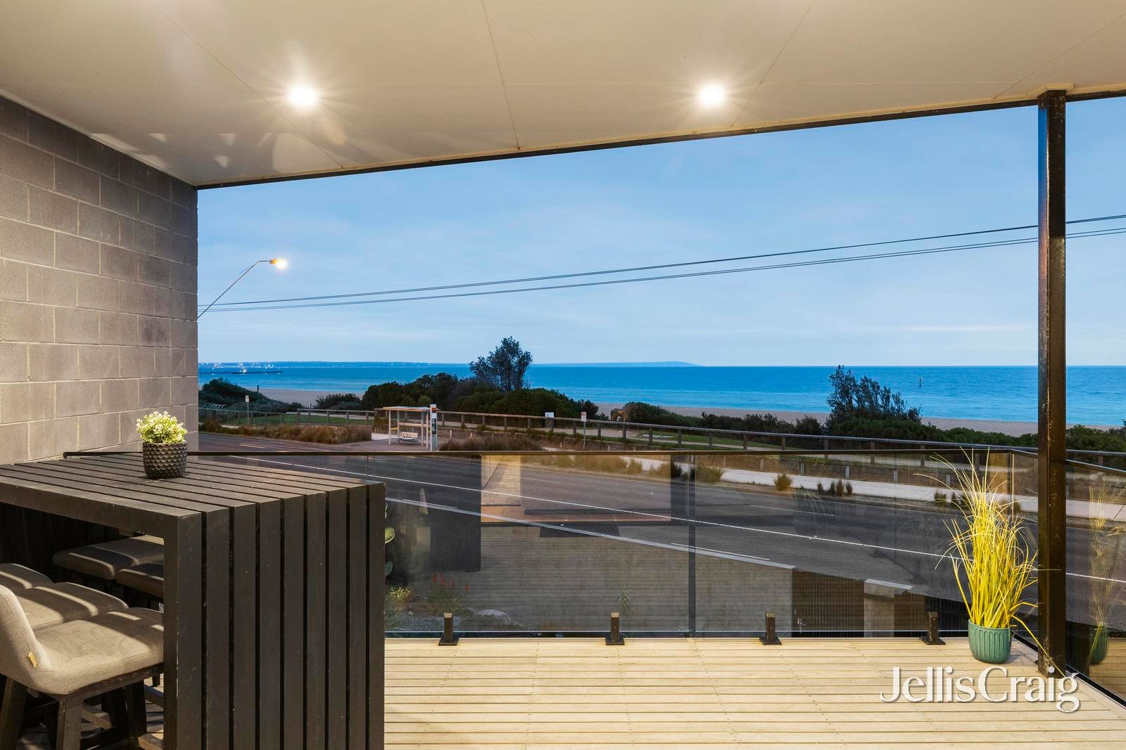 180 Beach Road, Parkdale image 8
