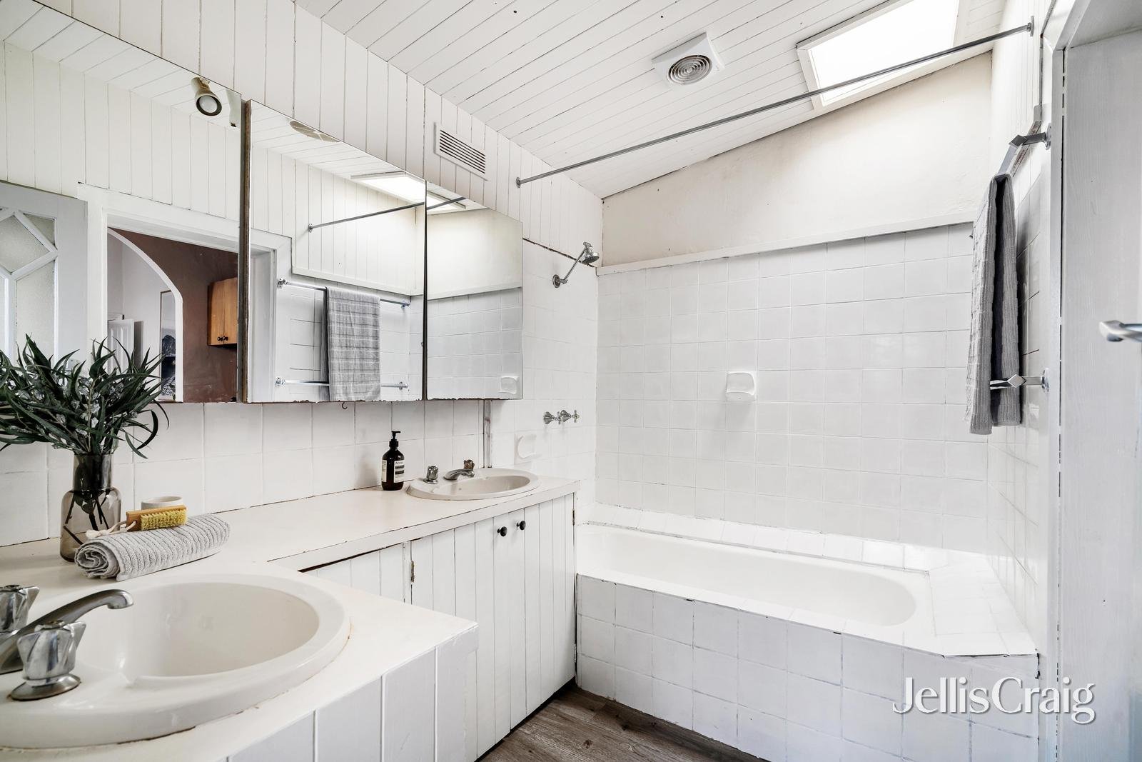 180 Brighton Street, Richmond image 9