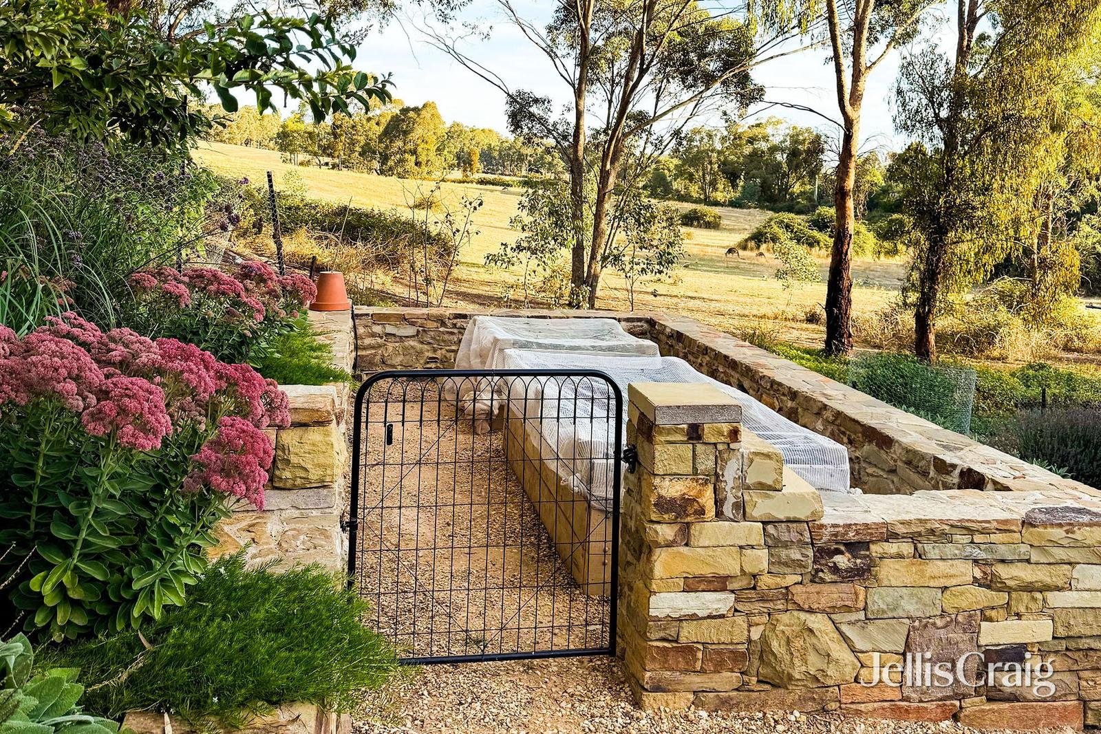 180 Golden Point Road, Golden&nbsp;Point image 18