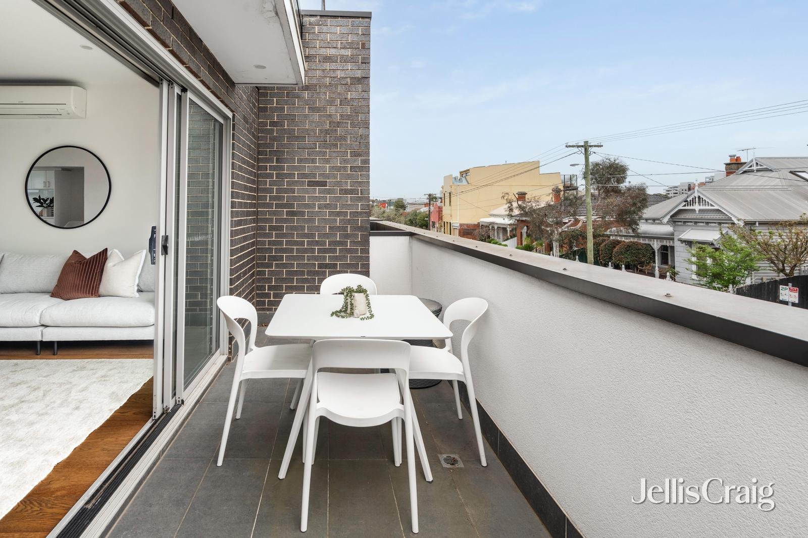 1/80 Hope Street, Brunswick image 7