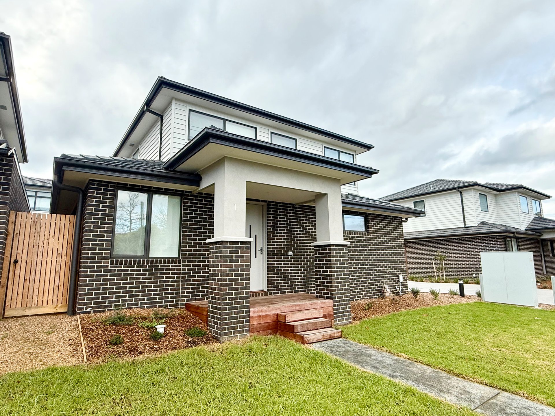 1/80 Oban Road, Ringwood image 1