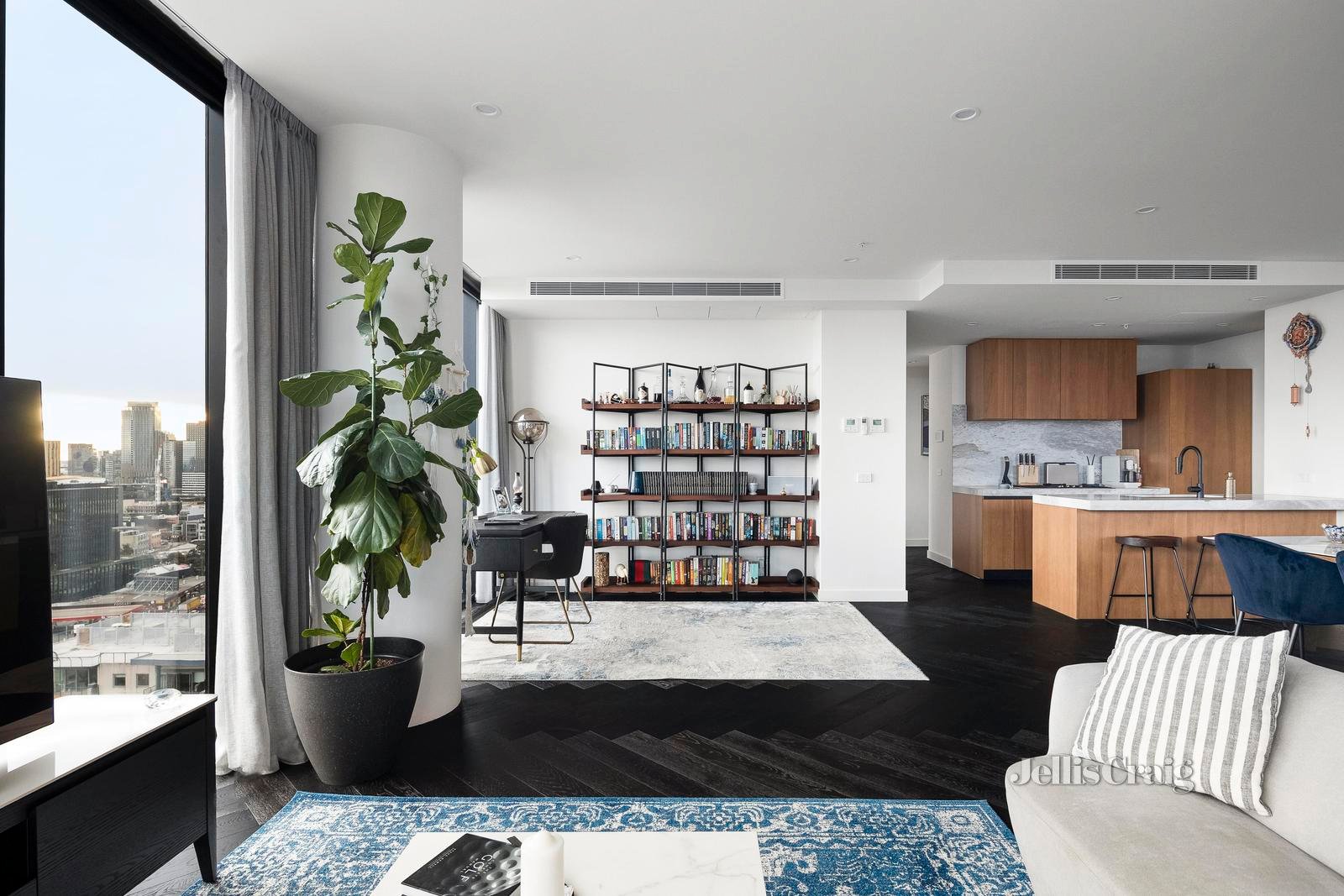 1803/39 Park Street, South Melbourne image 4