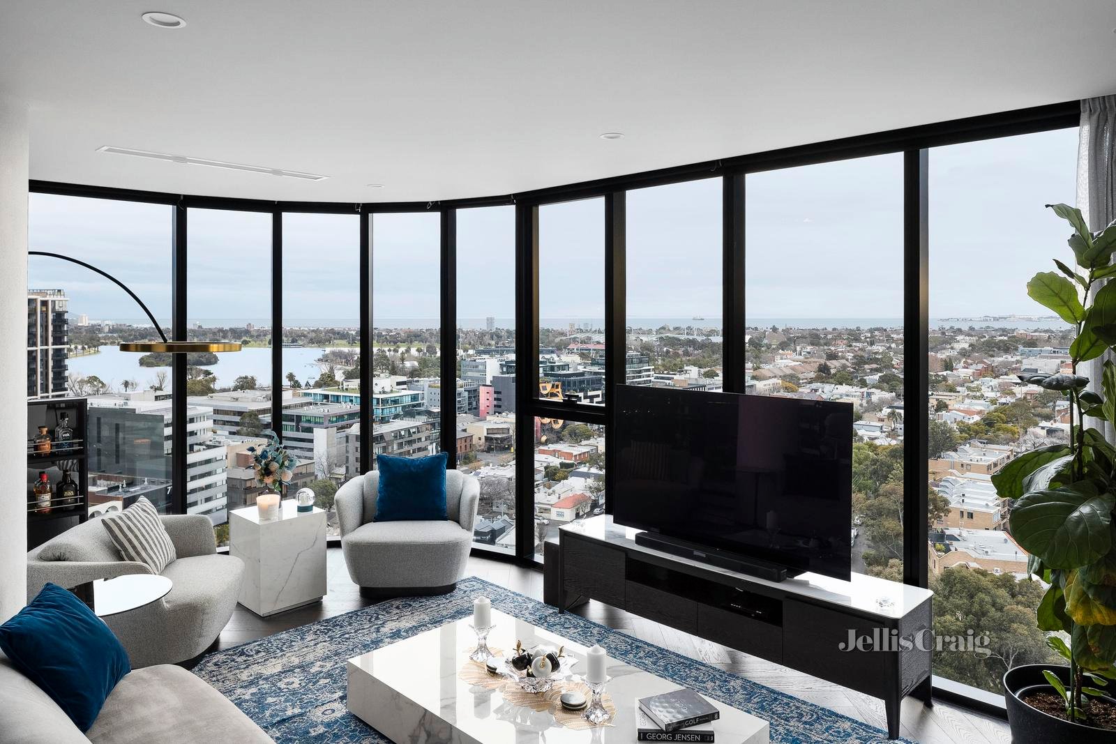 1803/39 Park Street, South Melbourne image 5