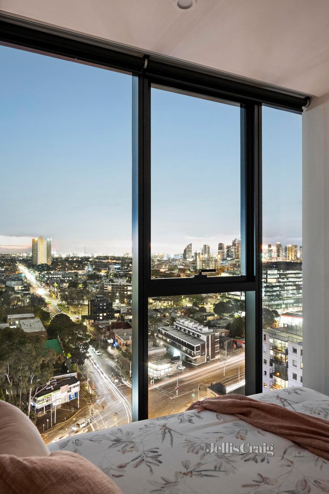 1803/39 Park Street, South Melbourne image 14