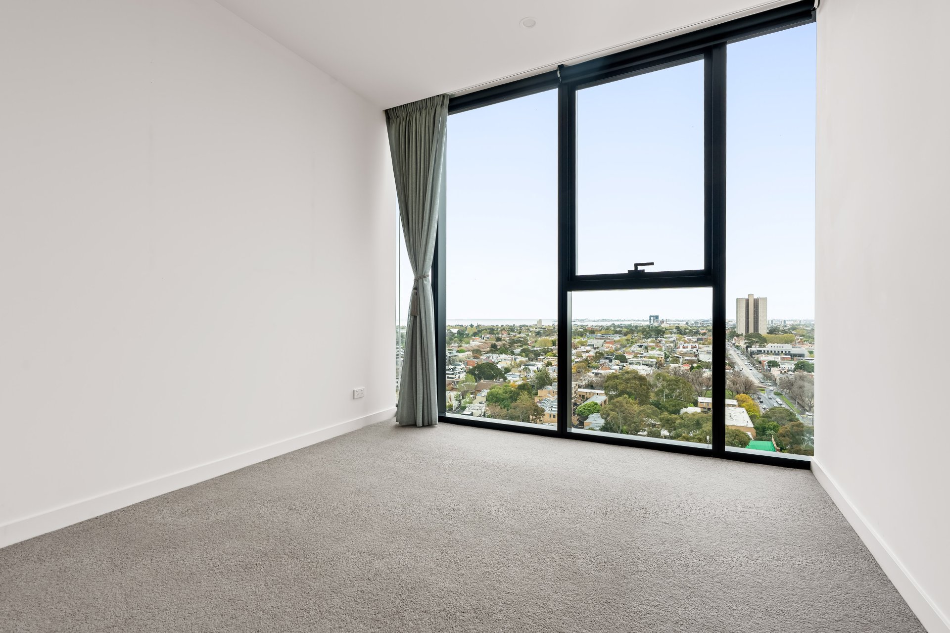 1803/39 Park Street, South Melbourne image 6